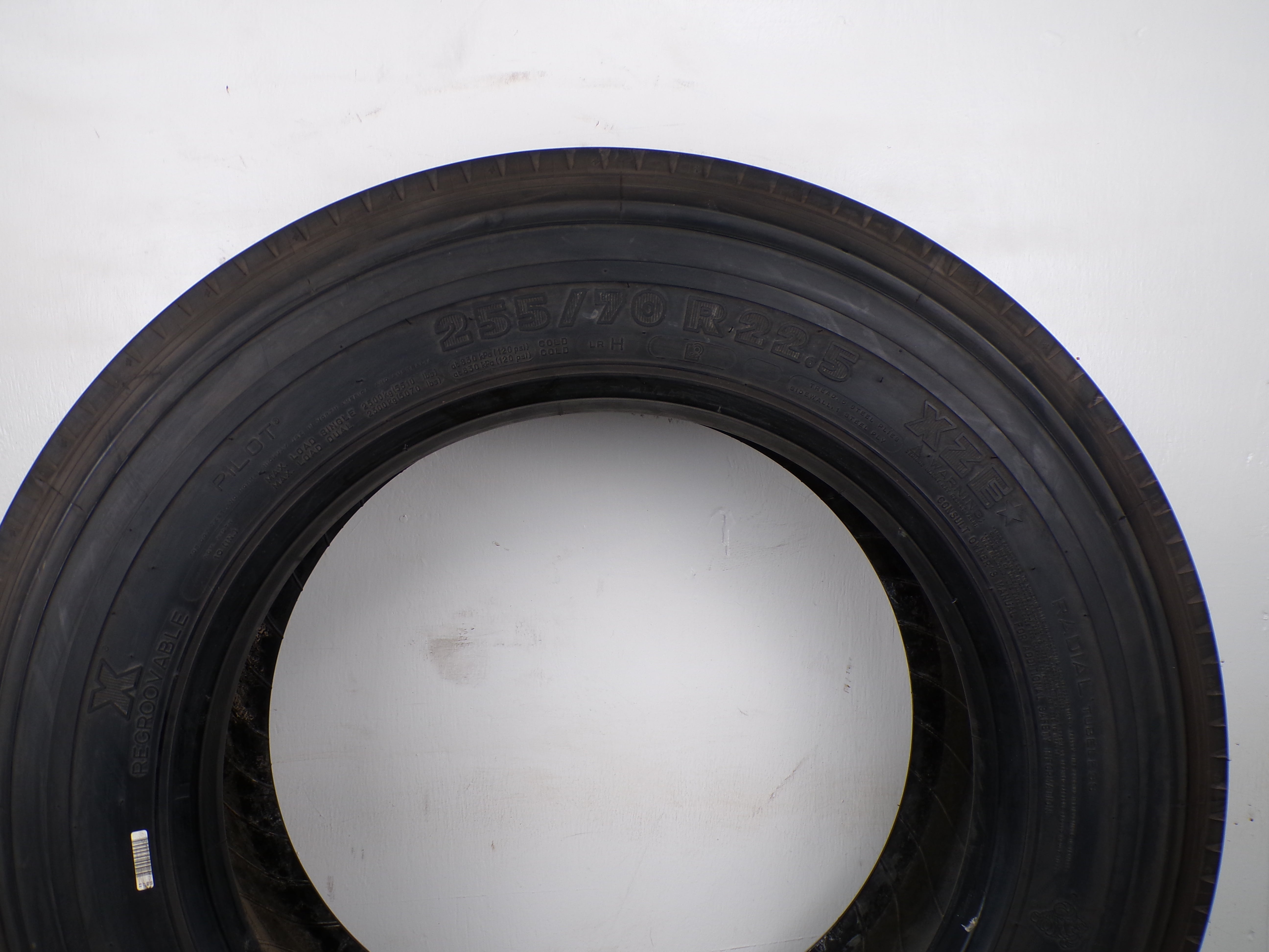 255/70R22.5 Michelin XZE Used