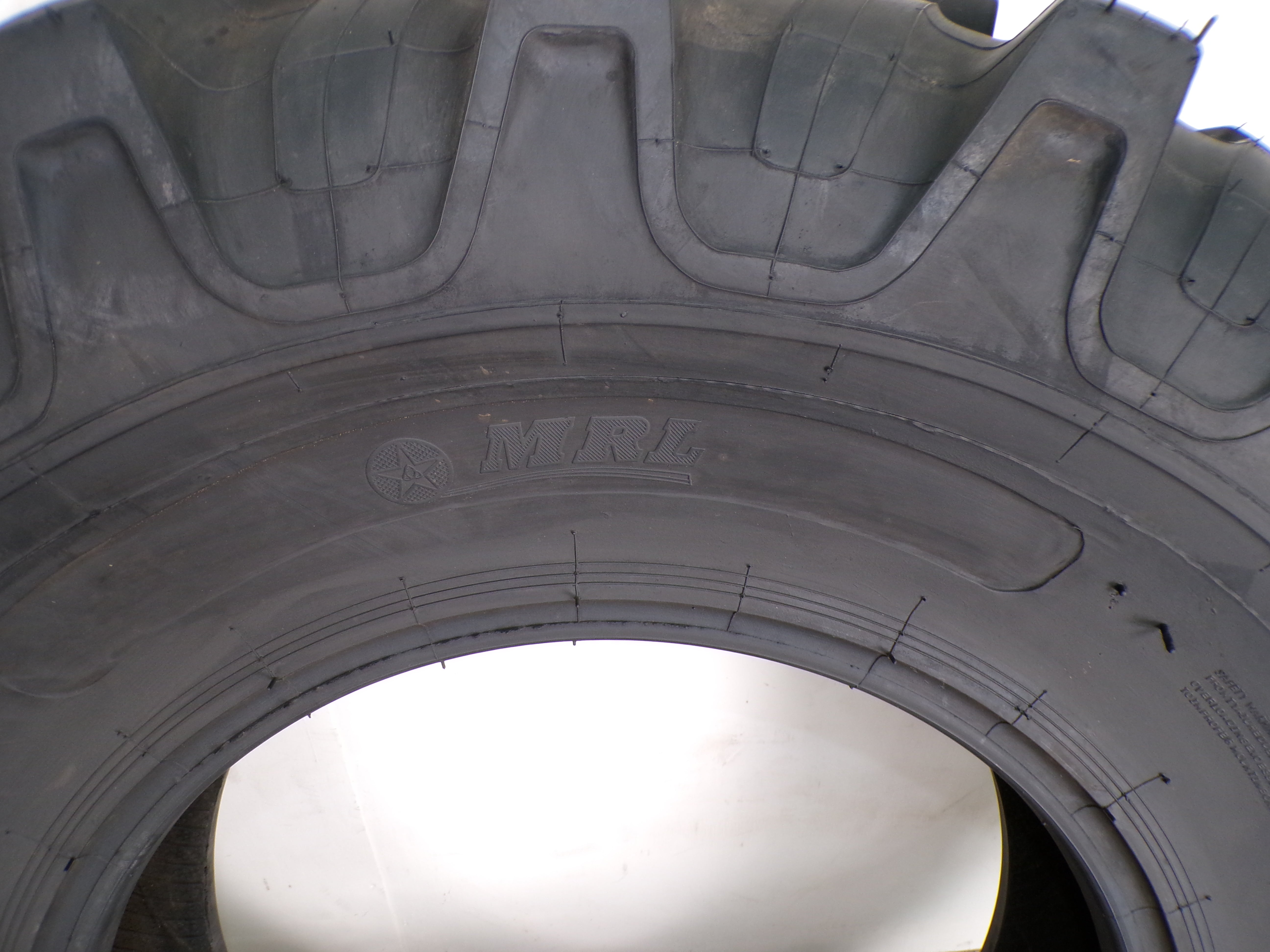 18.4-26 MRL MTU 428 16PLY Industrial R4 New