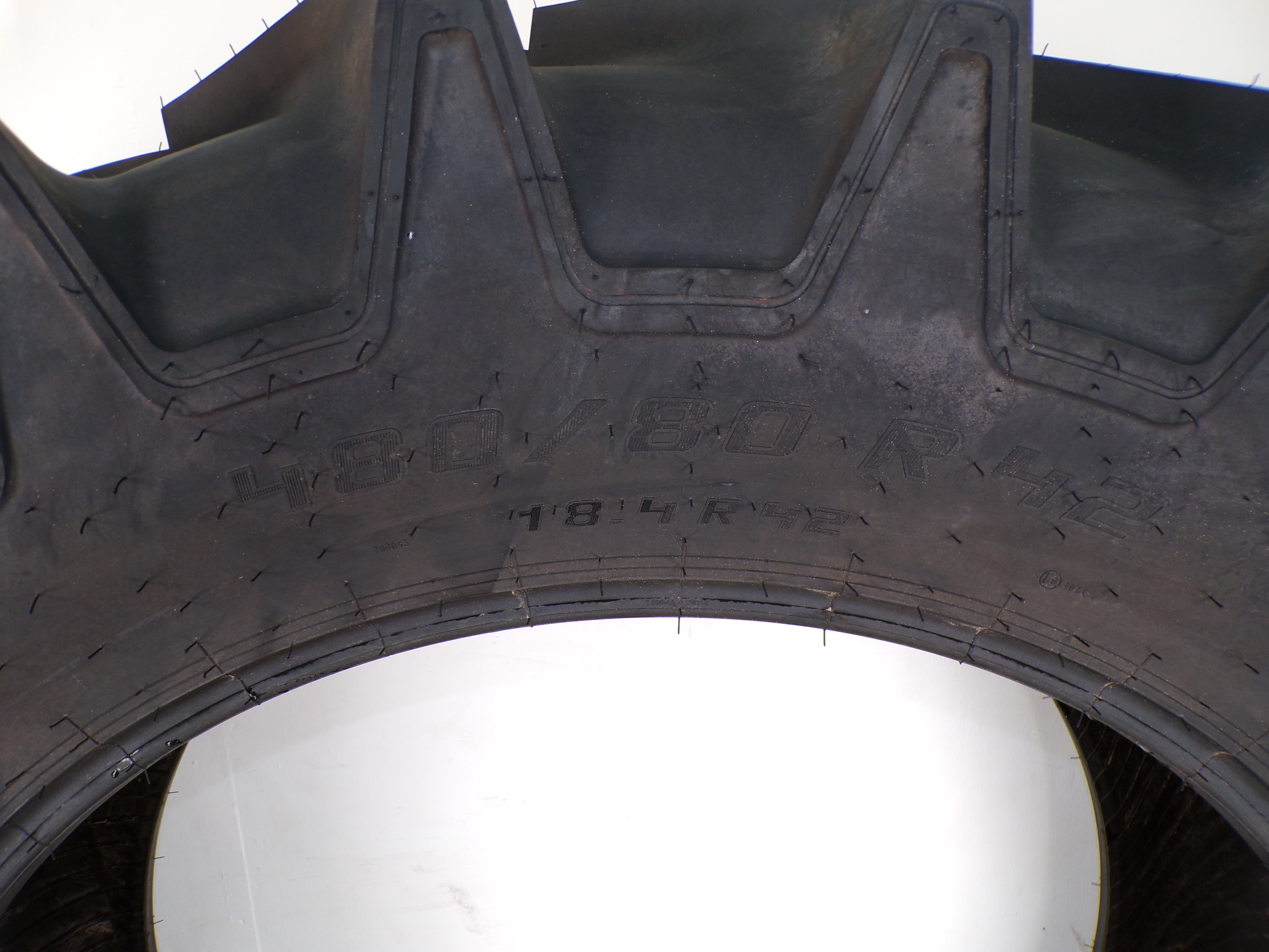 480/80R42 Cultor RD-01