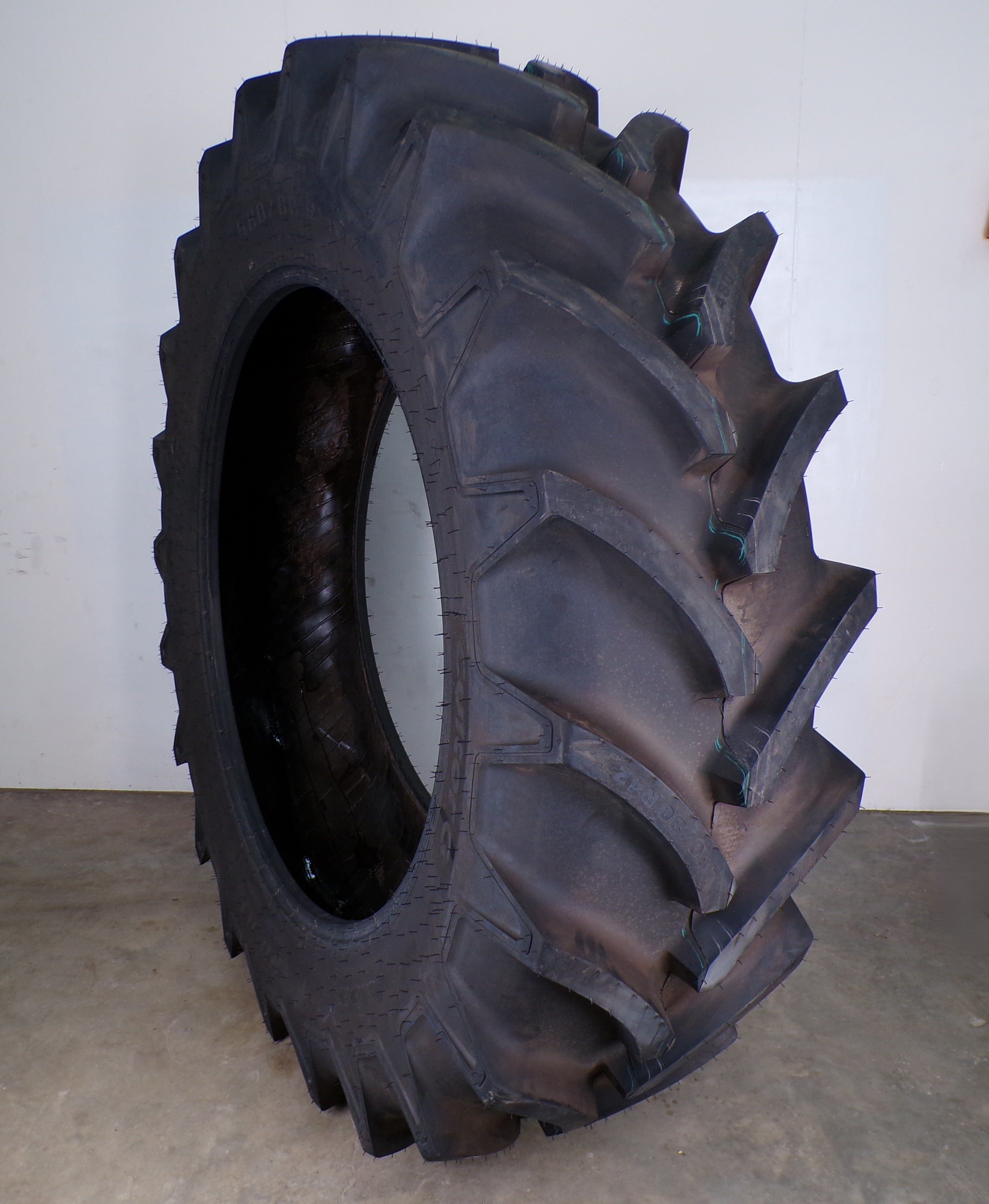 480/80R42 Cultor RD-01