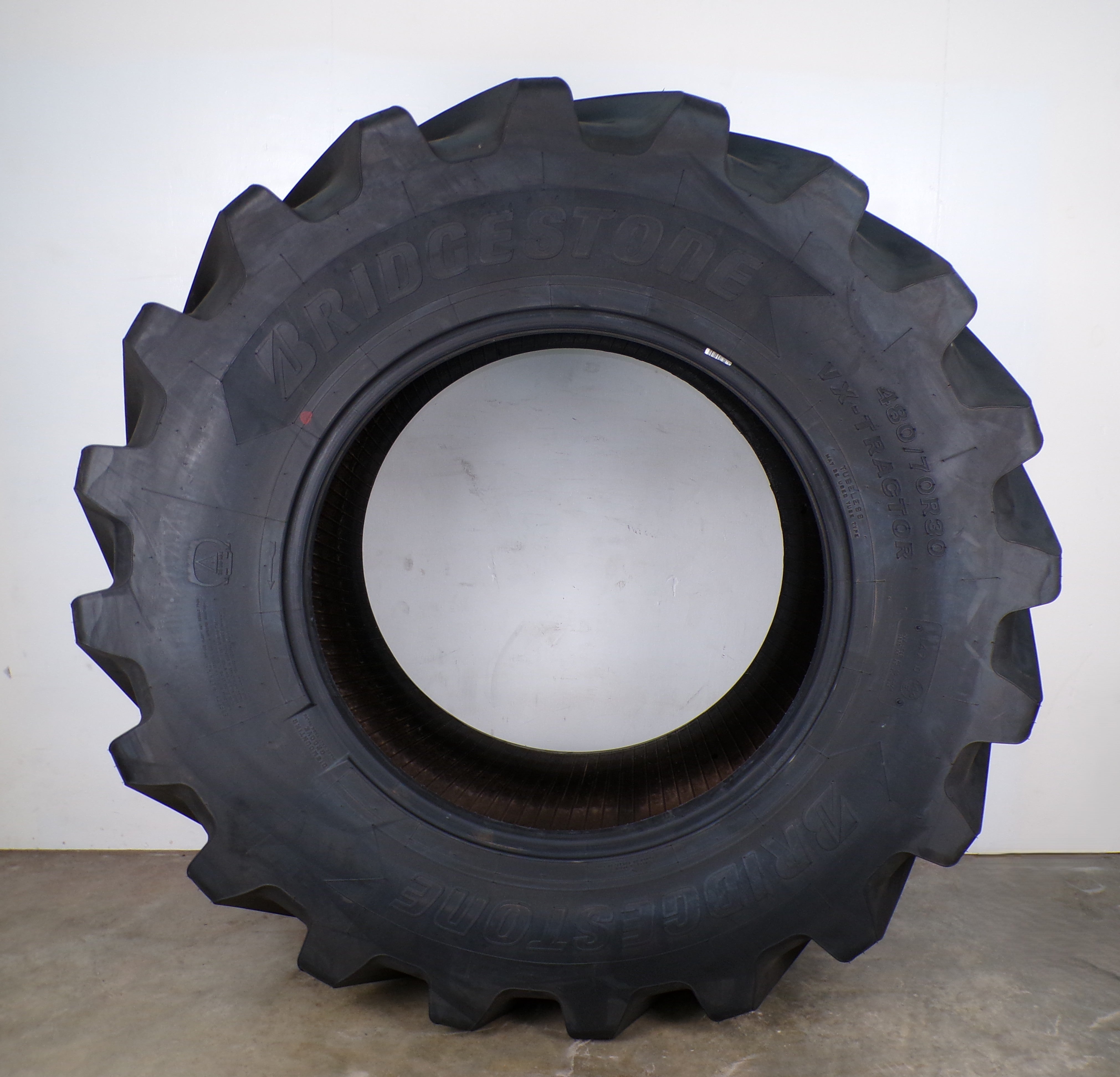 480/70R30 Bridgestone VX-Tractor 147D/144E NEW