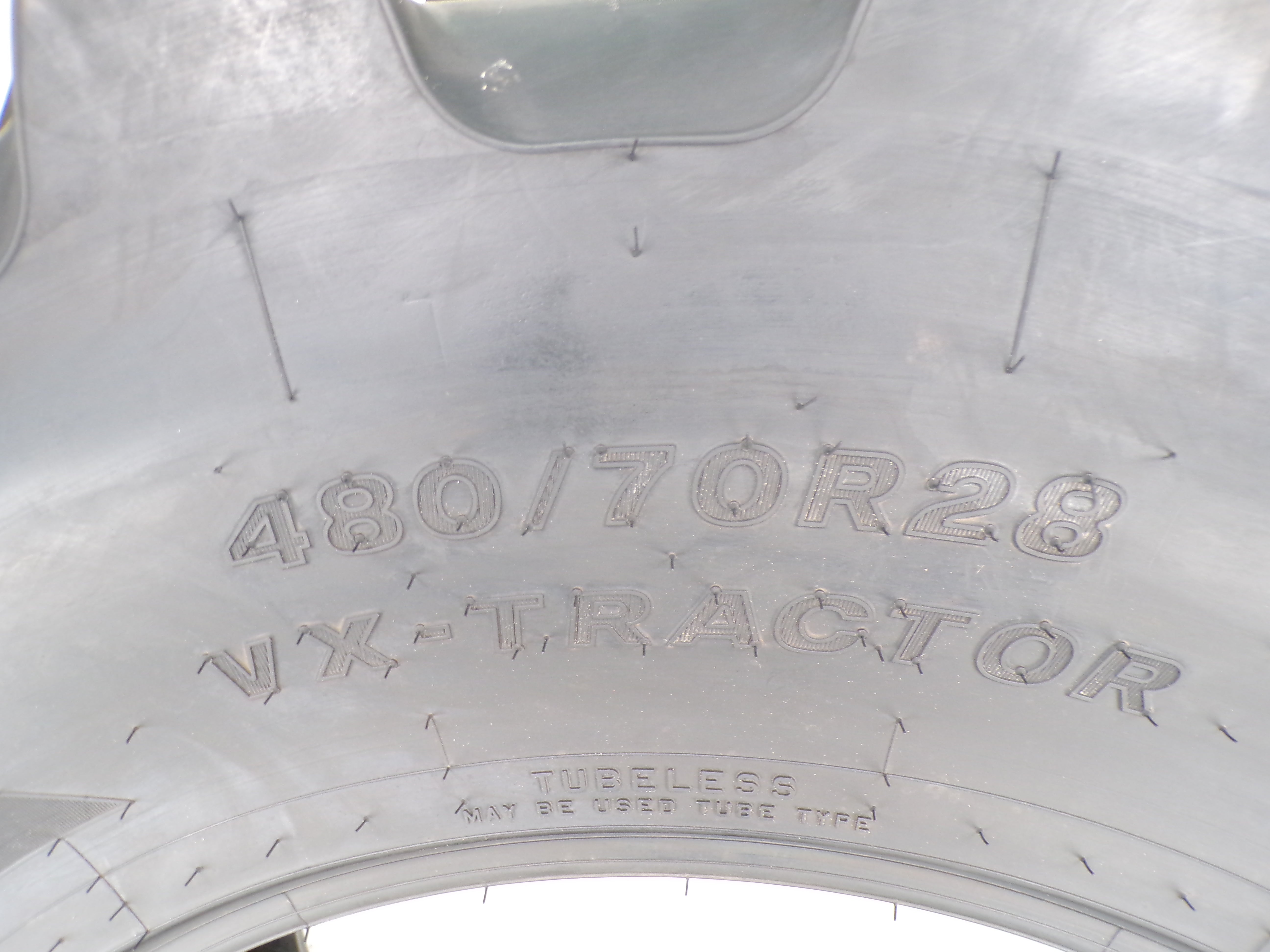 480/70R28 BRIDGESTONE VX-TRAC 145D/142E TL New