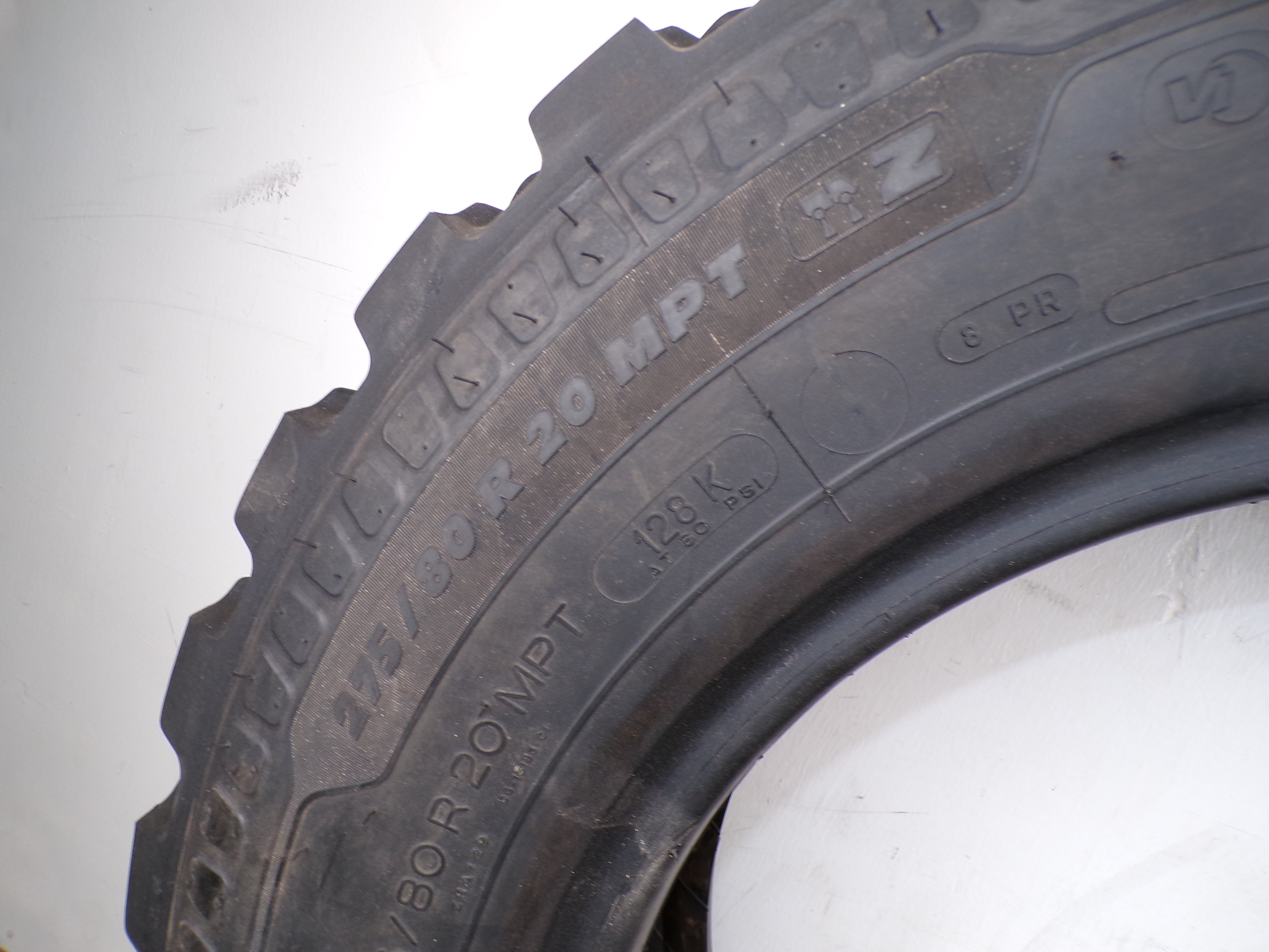 275/80R20 Michelin XZL X Force MPT Z Used
