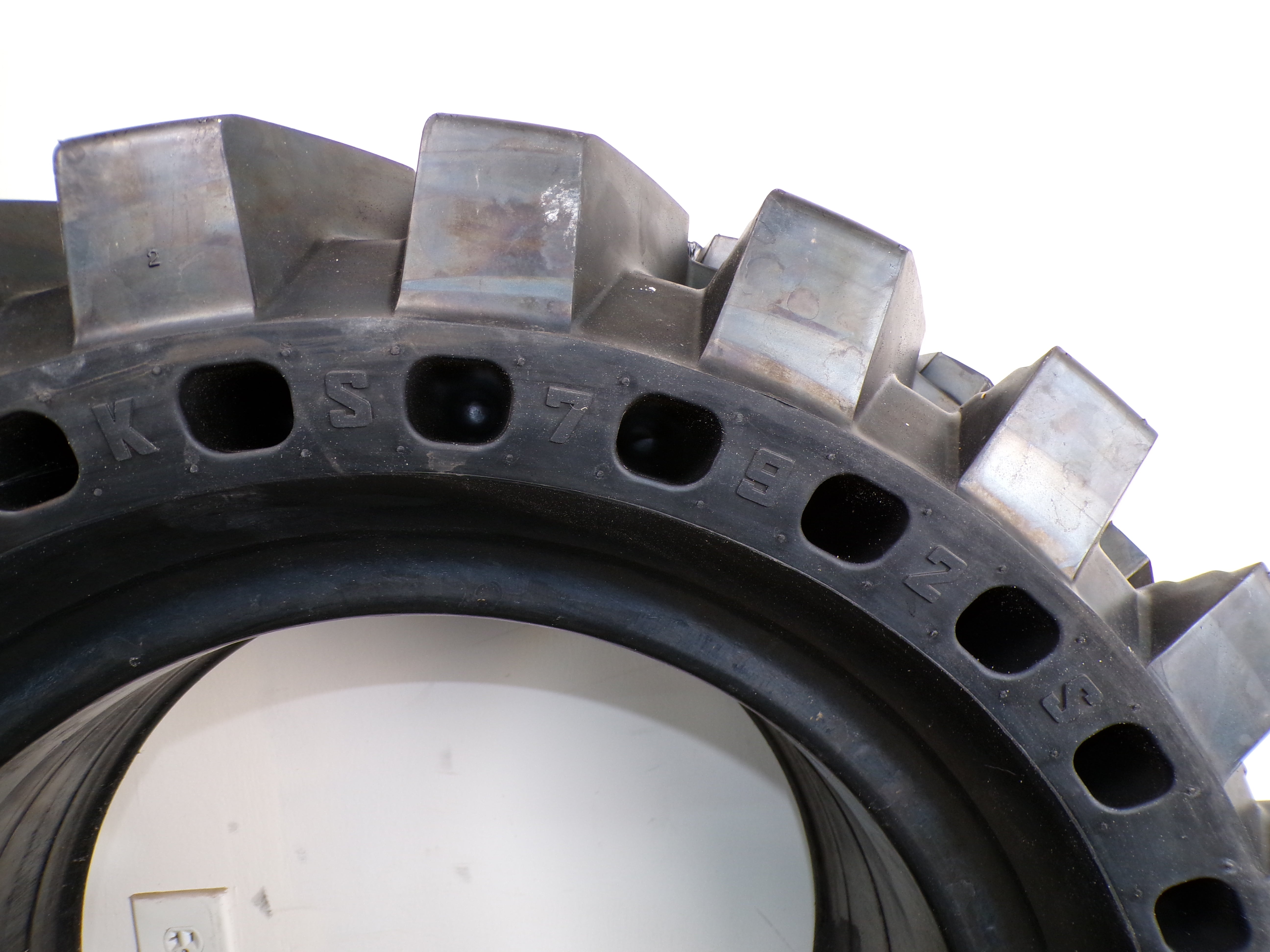 36x14-20 Camso SKS 792S