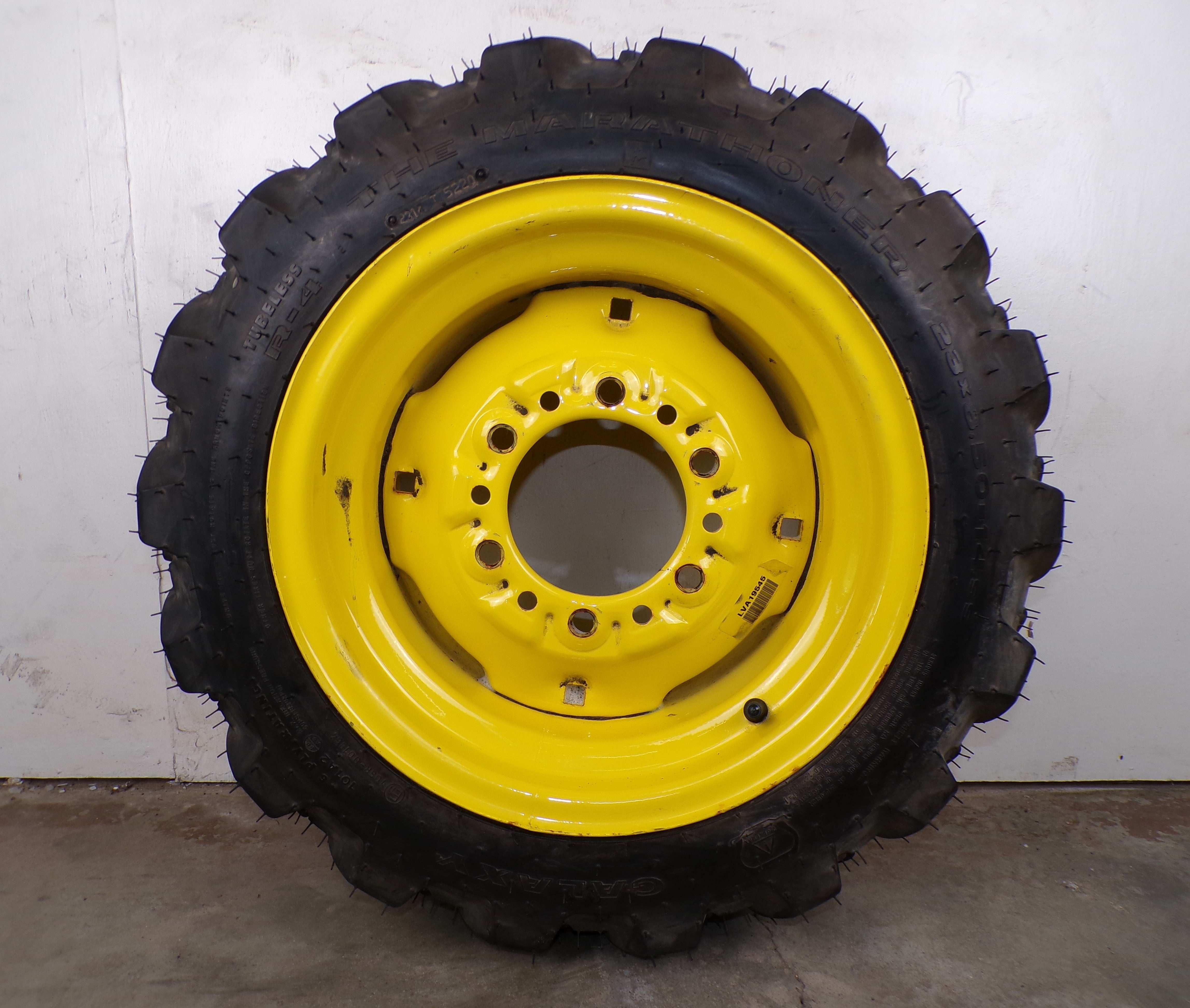23x8.50-14ss 6 ply Galaxy The Marathoner on John deere wheel