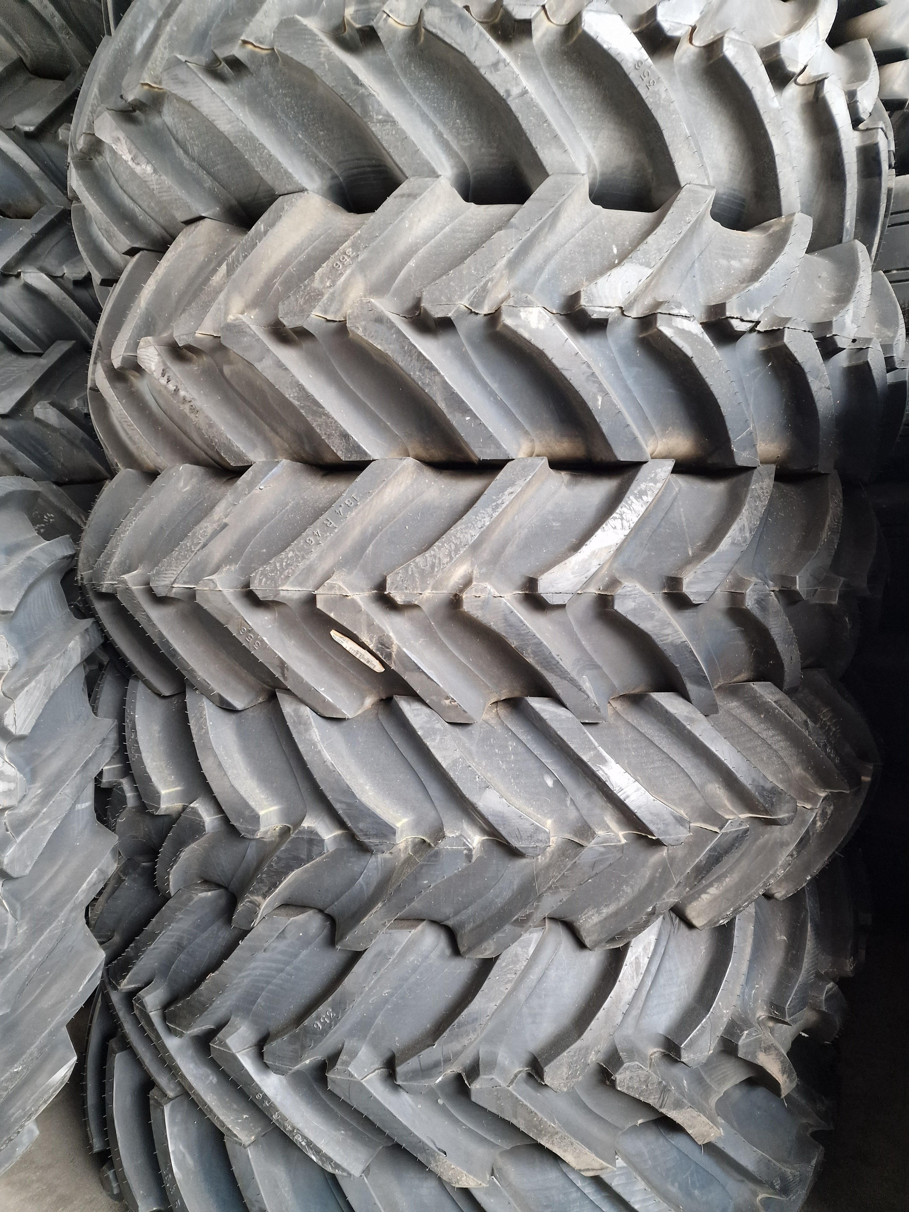 18.4R46 Alliance A-356 155A8/152B TL (480/80R46) NEW