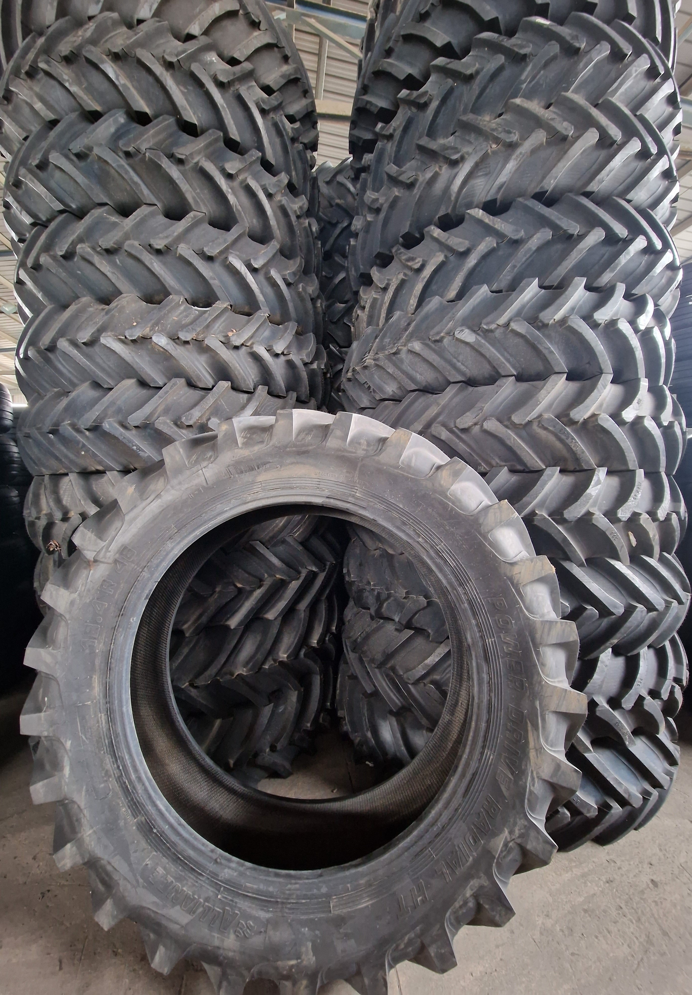 18.4R46 Alliance A-356 155A8/152B TL (480/80R46) NEW