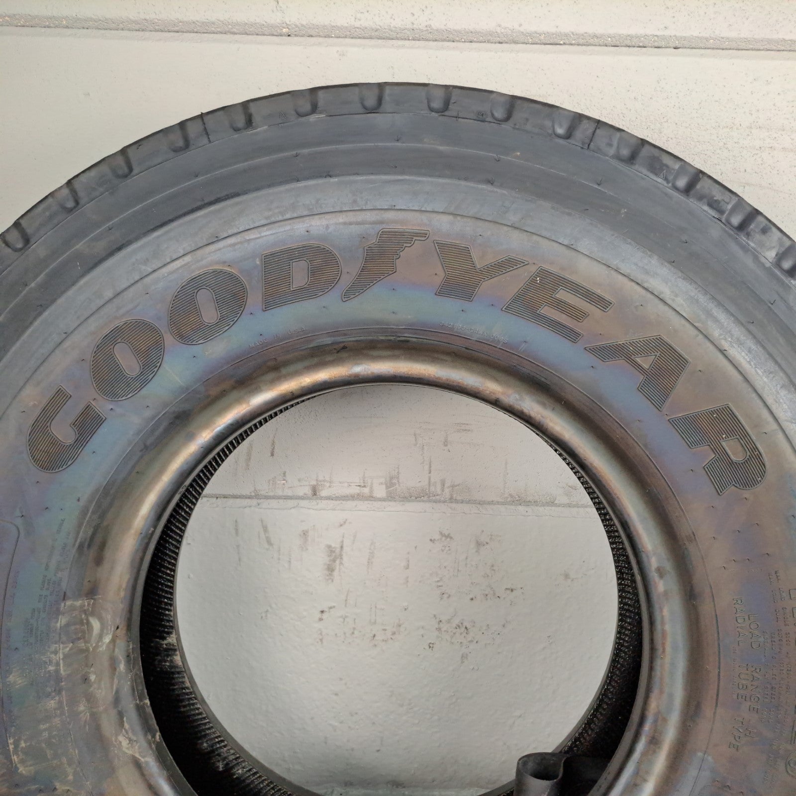 11.00R20 Goodyear G287 MSA