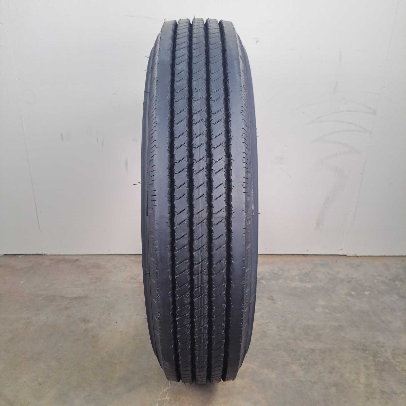 8R19.5 Double Coin RT600 NEW