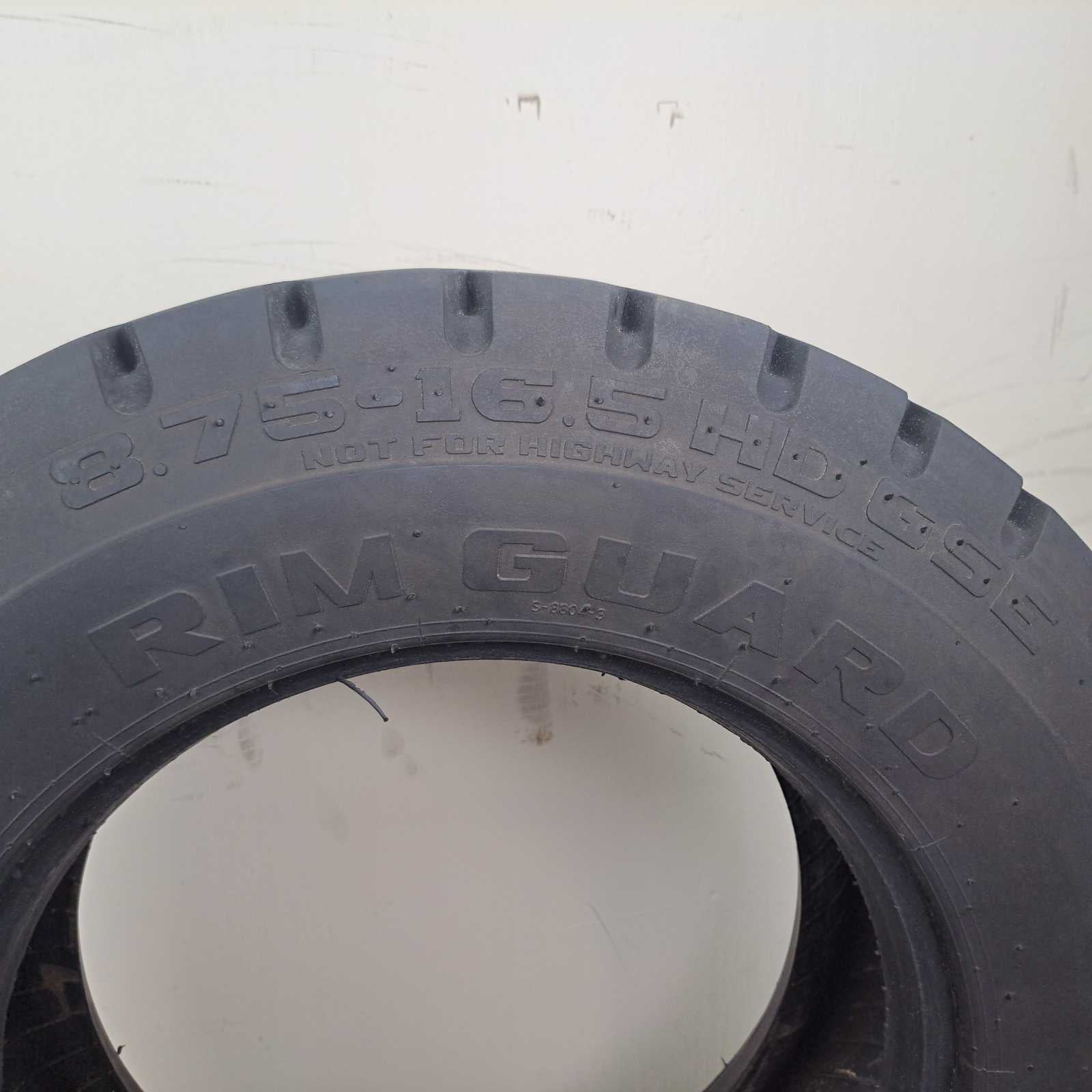 8.75-16.5 HD GSE Super Grip RIM GUARD Used