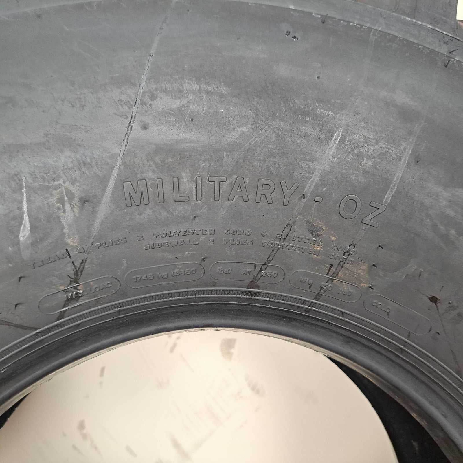 37X12.50R16.5LT Goodyear Wrangler MT Used