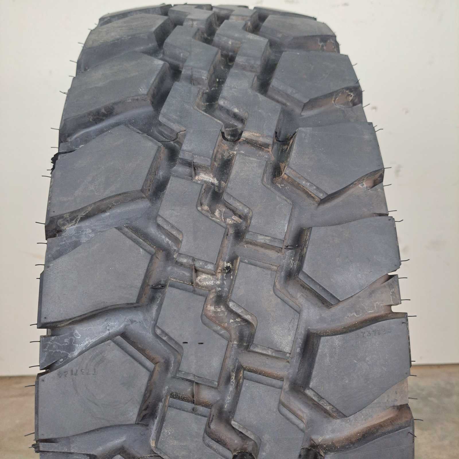 37X12.50R16.5LT BFGoodrich Baja T/A New
