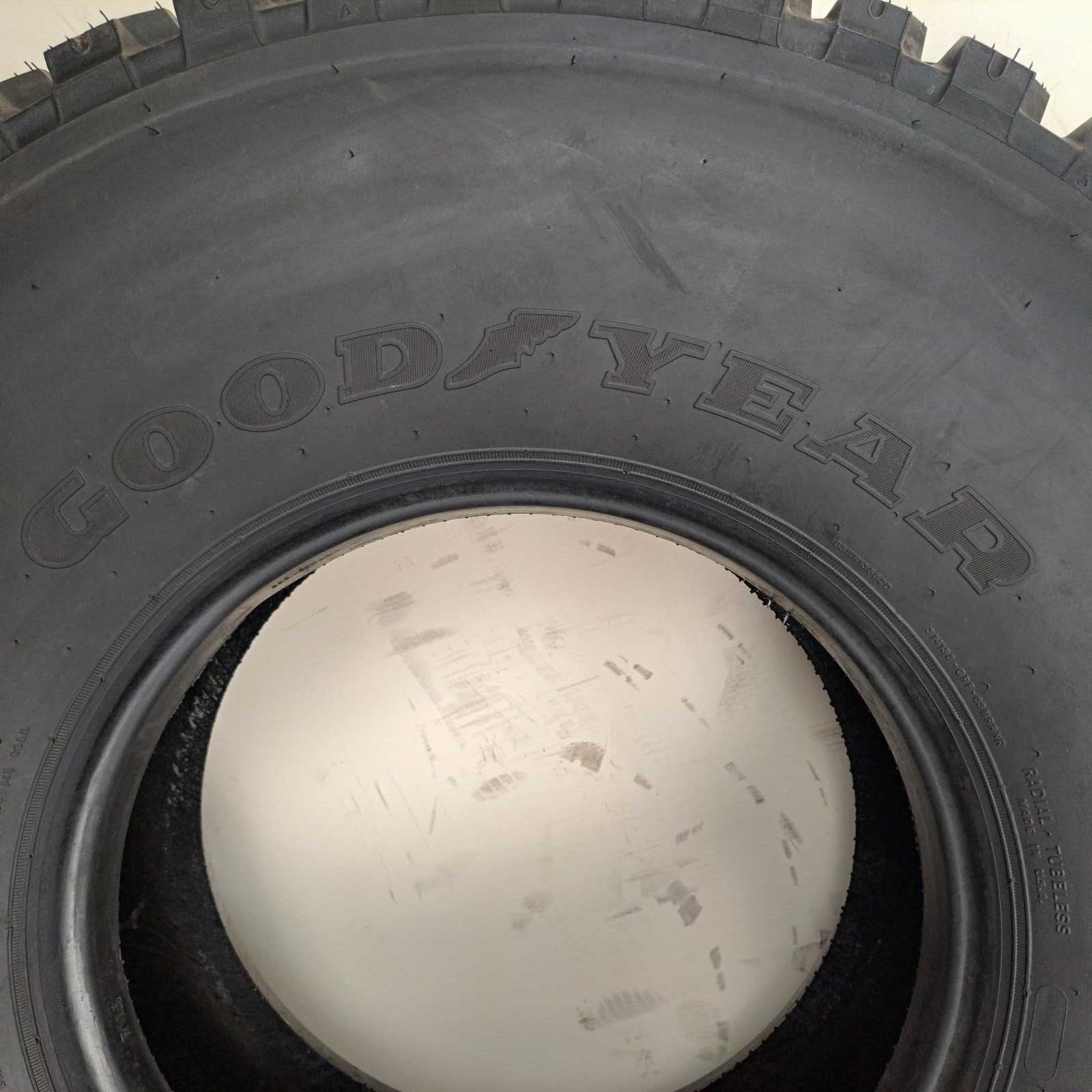 37X12.50R16.5LT Goodyear Wrangler MT New