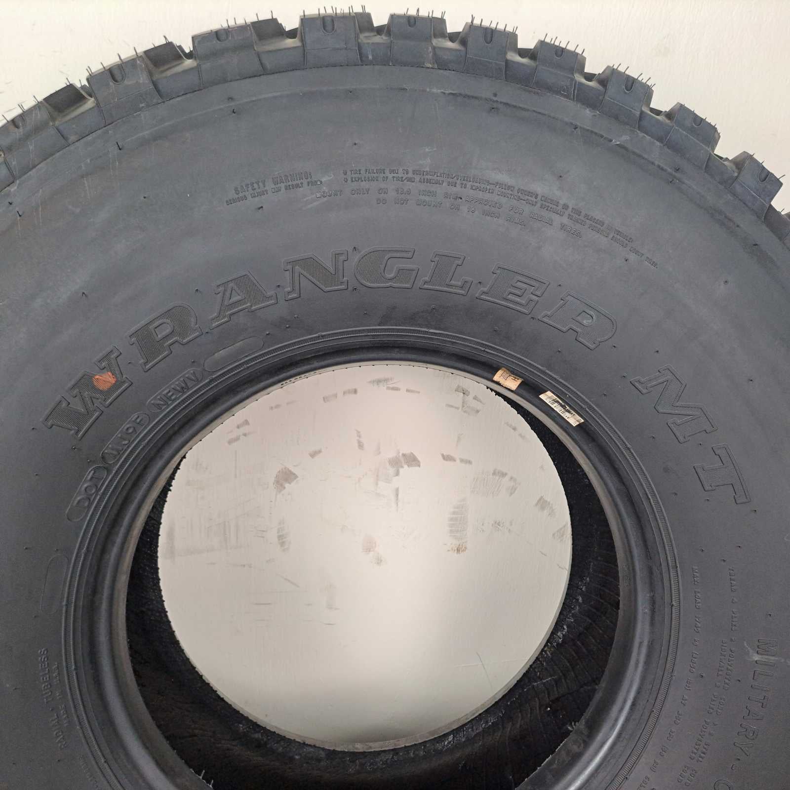 37X12.50R16.5LT Goodyear Wrangler MT New