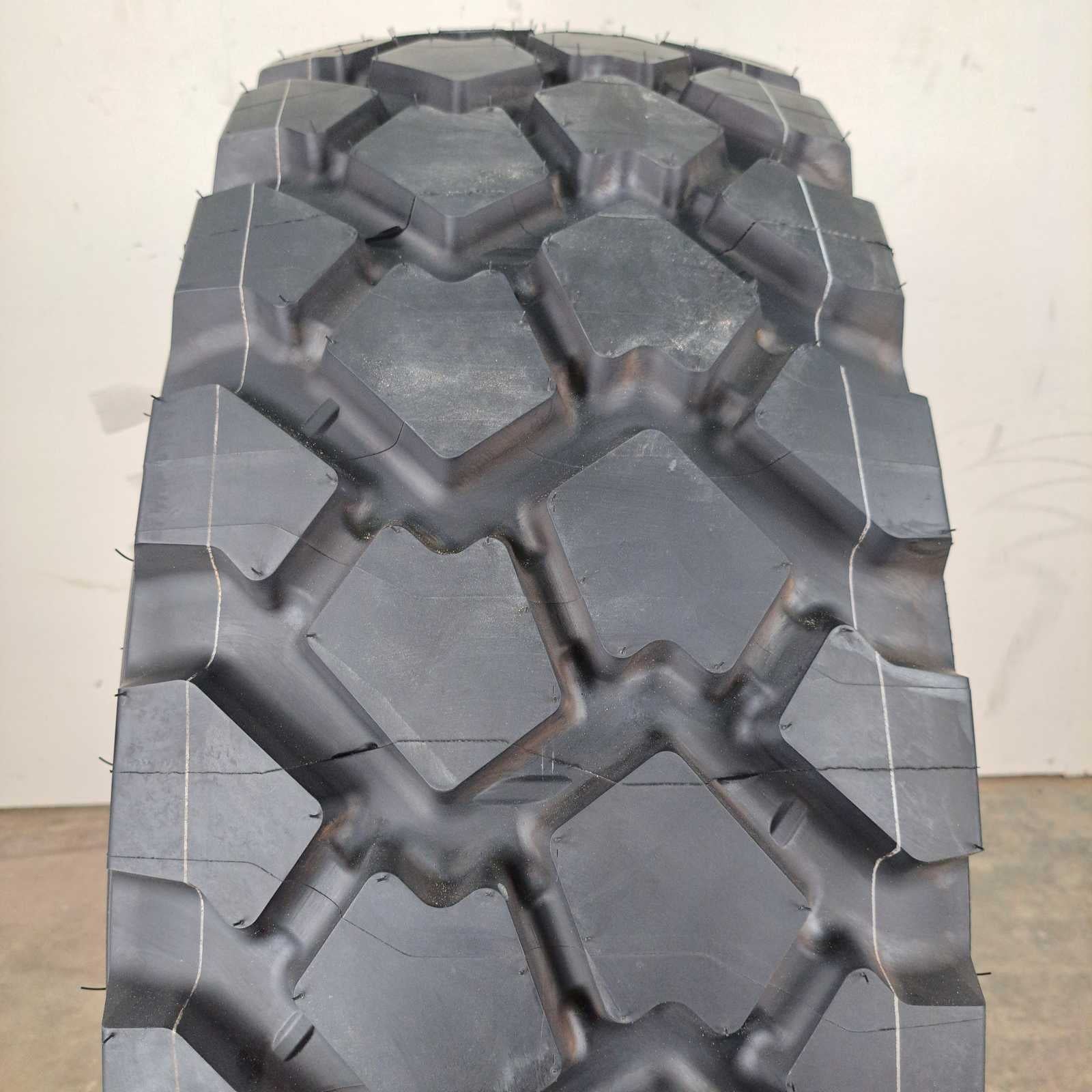 365/80R20 Michelin XZL