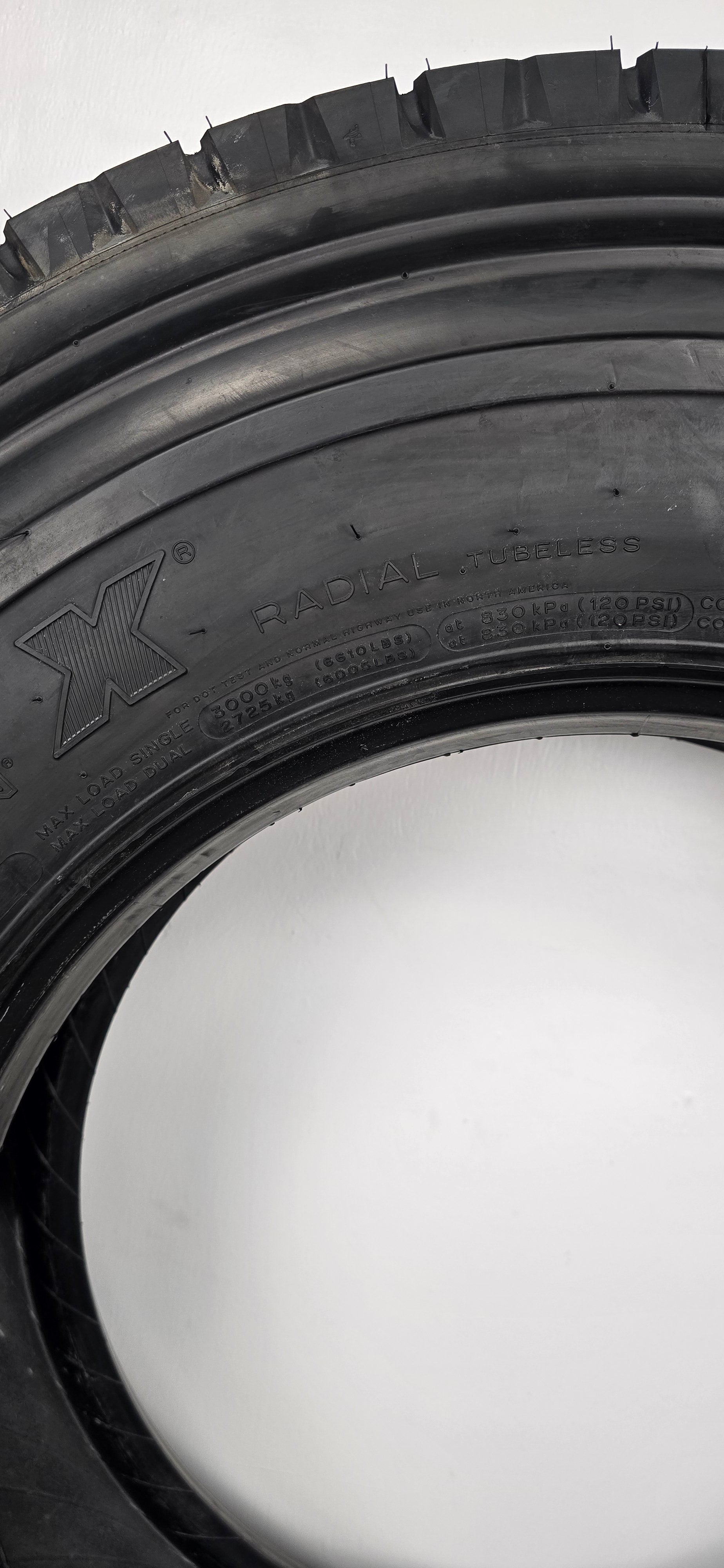 11R22.5 Michelin XZY3