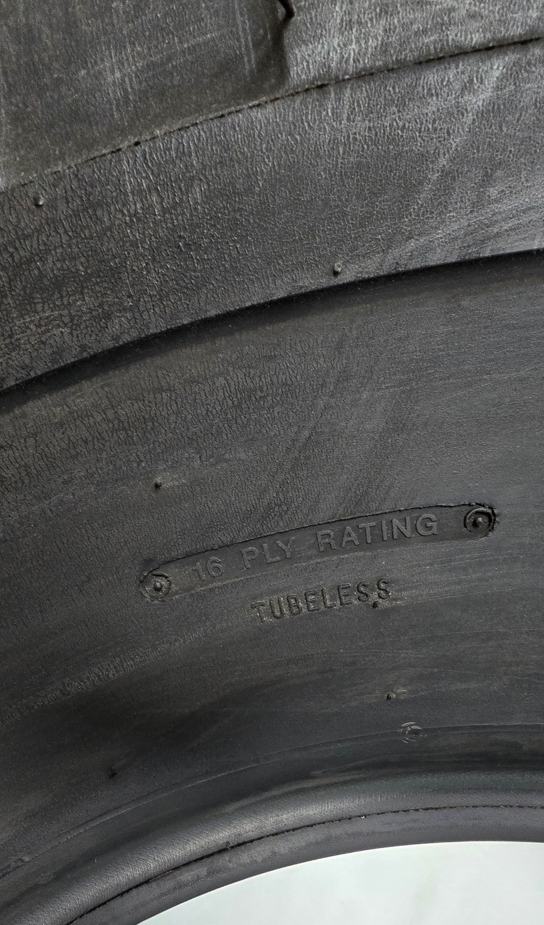 20.5-25 American Contractor S.T.A E2/G2/L2 New
