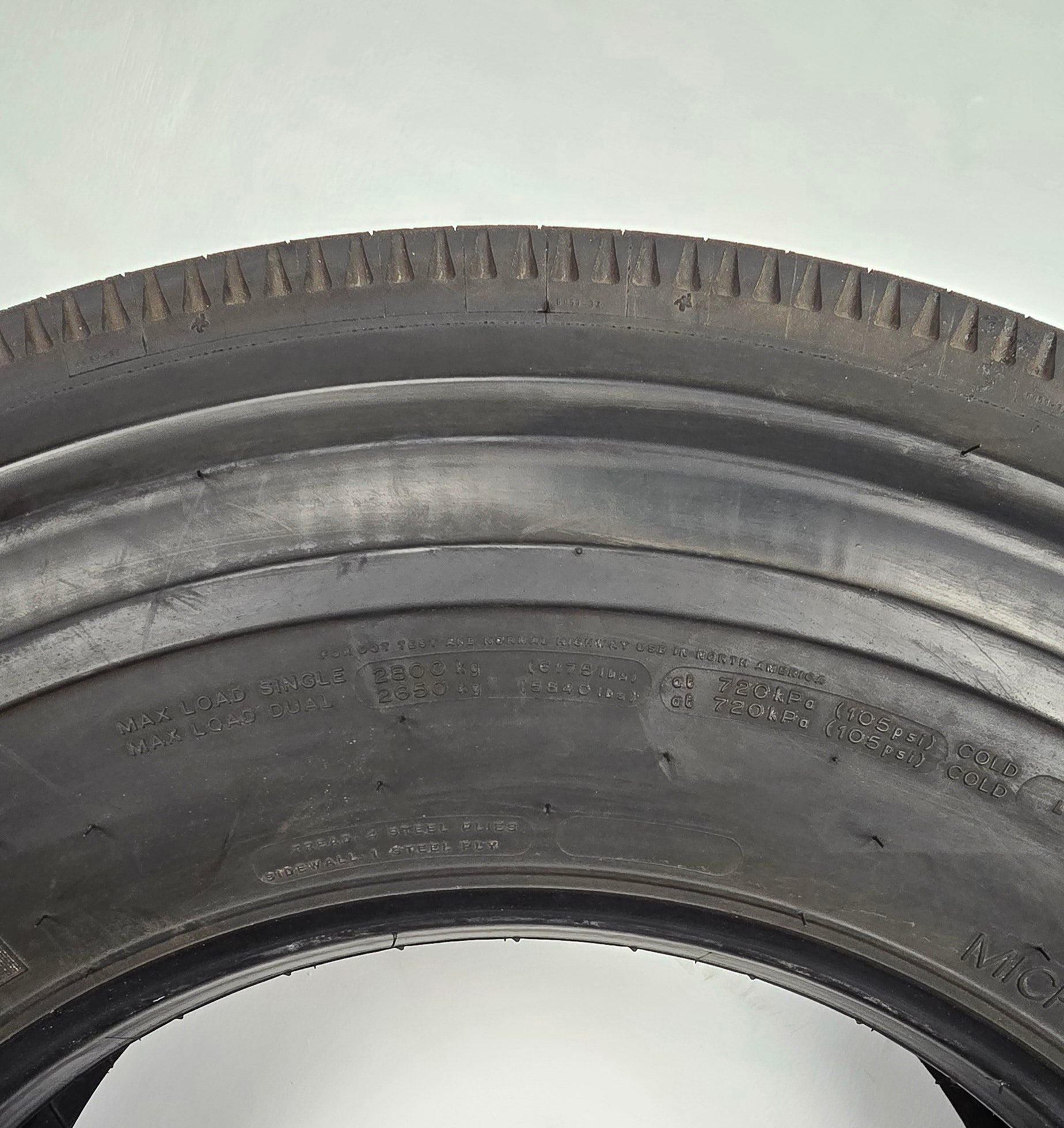 11R22.5 Michelin XZE2 Used