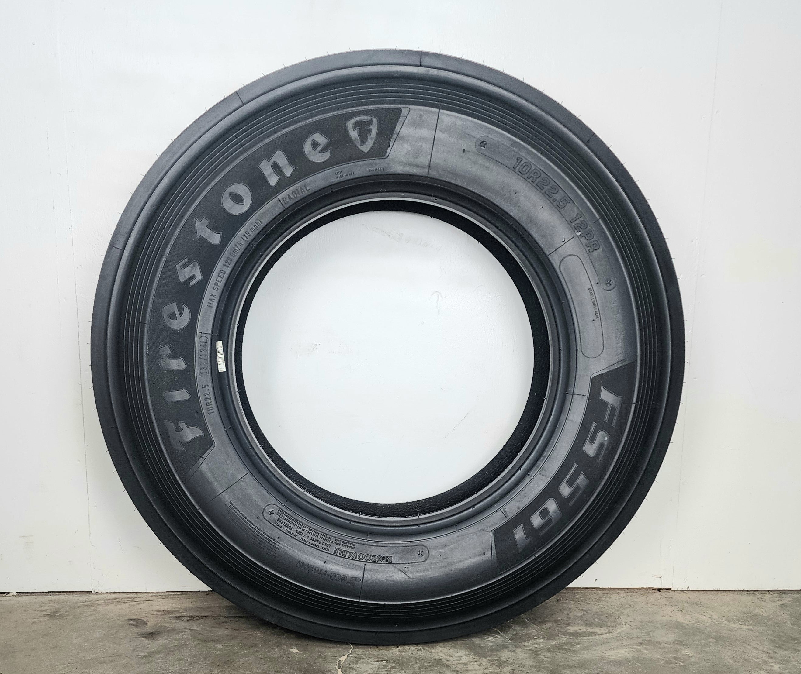 10R22.5 Firestone FS561