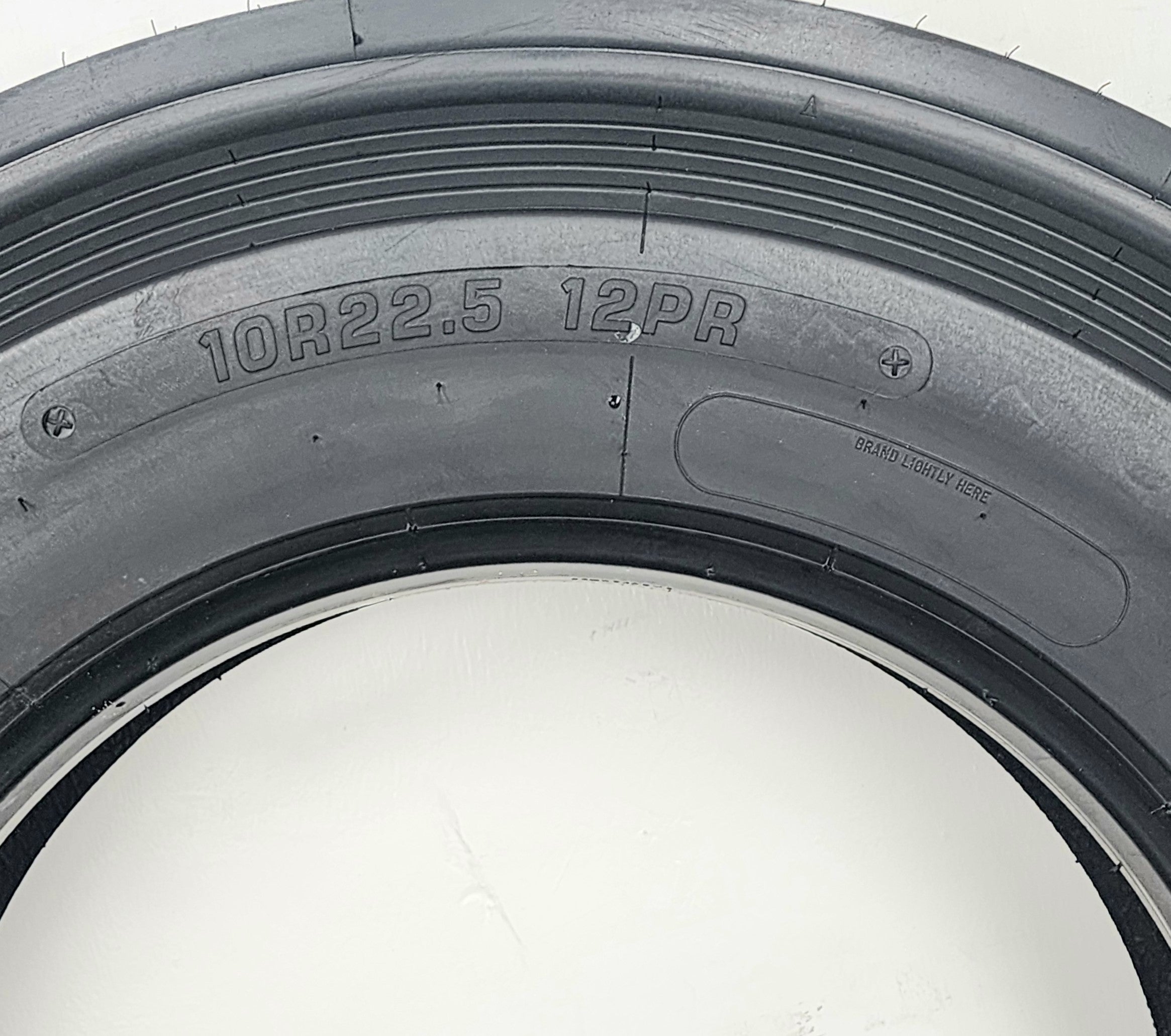 10R22.5 Firestone FS561