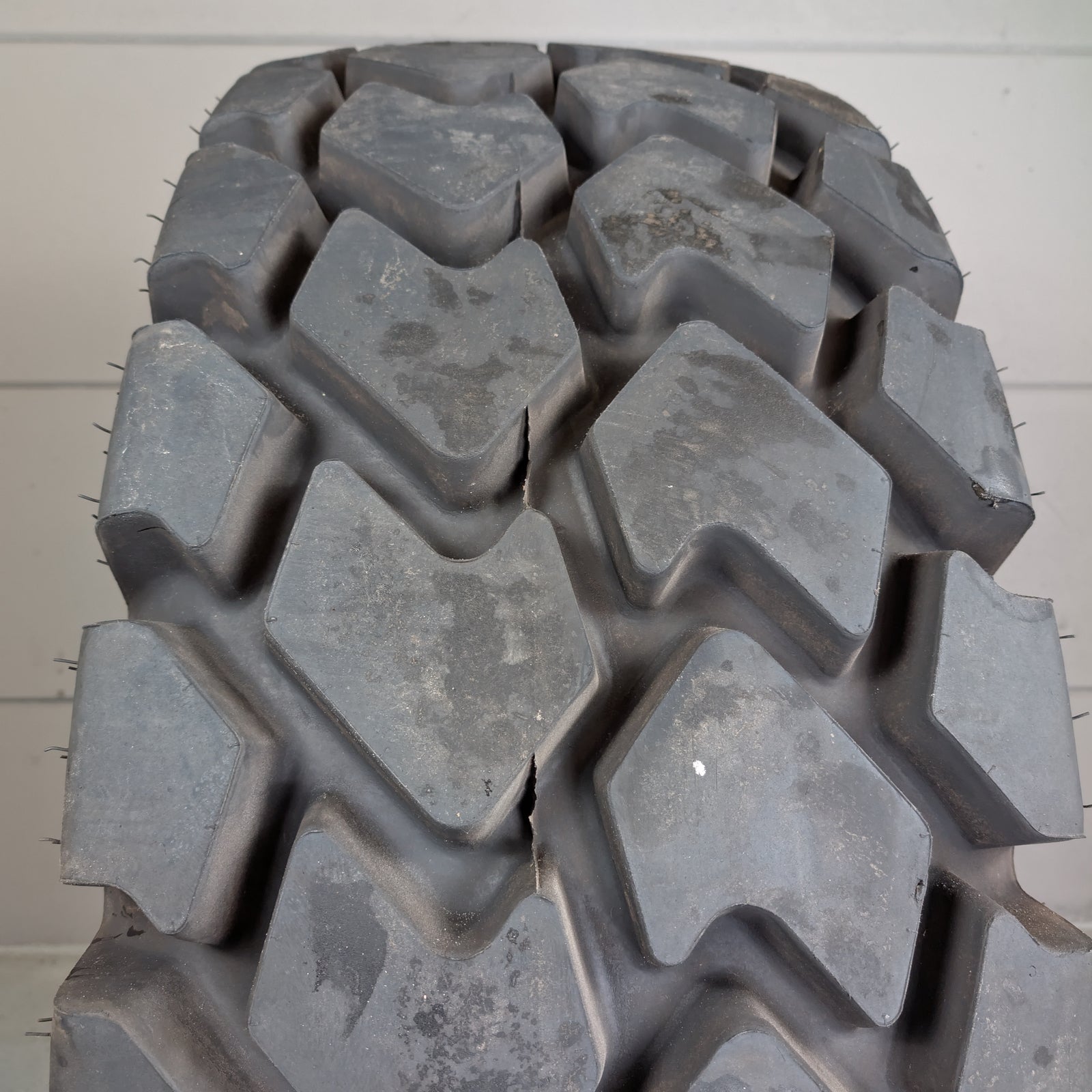 20.5R25 Titan MXL L-3 Take off 99%