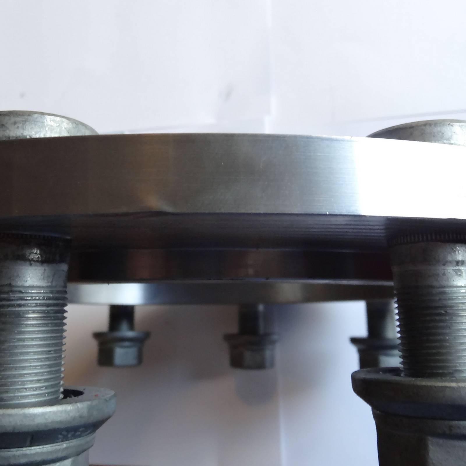 Adapter/Spacer for 10.00x20 and 11.00x20 from 10 to 6 studs