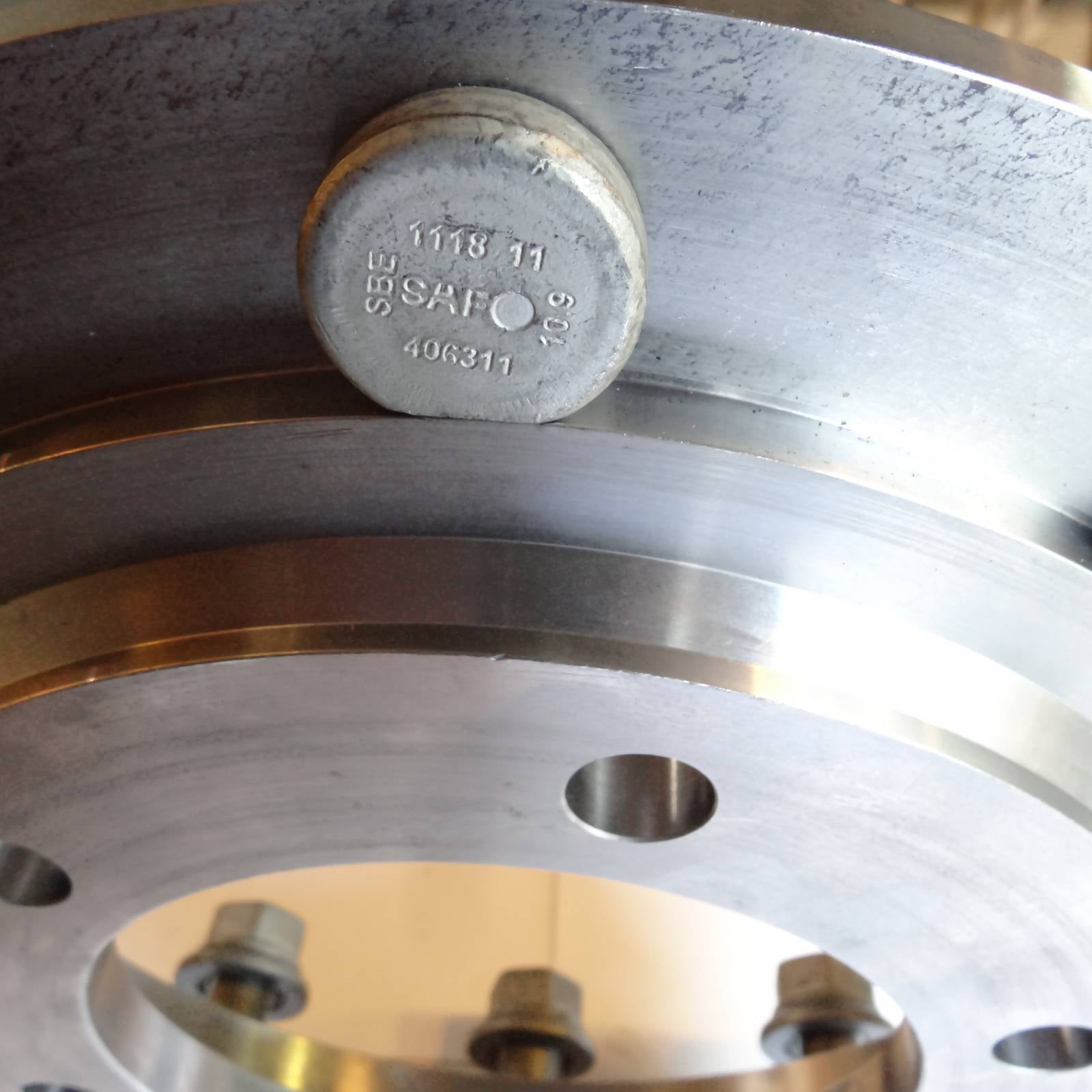 Adapter/Spacer for 10.00x20 and 11.00x20 from 10 to 6 studs