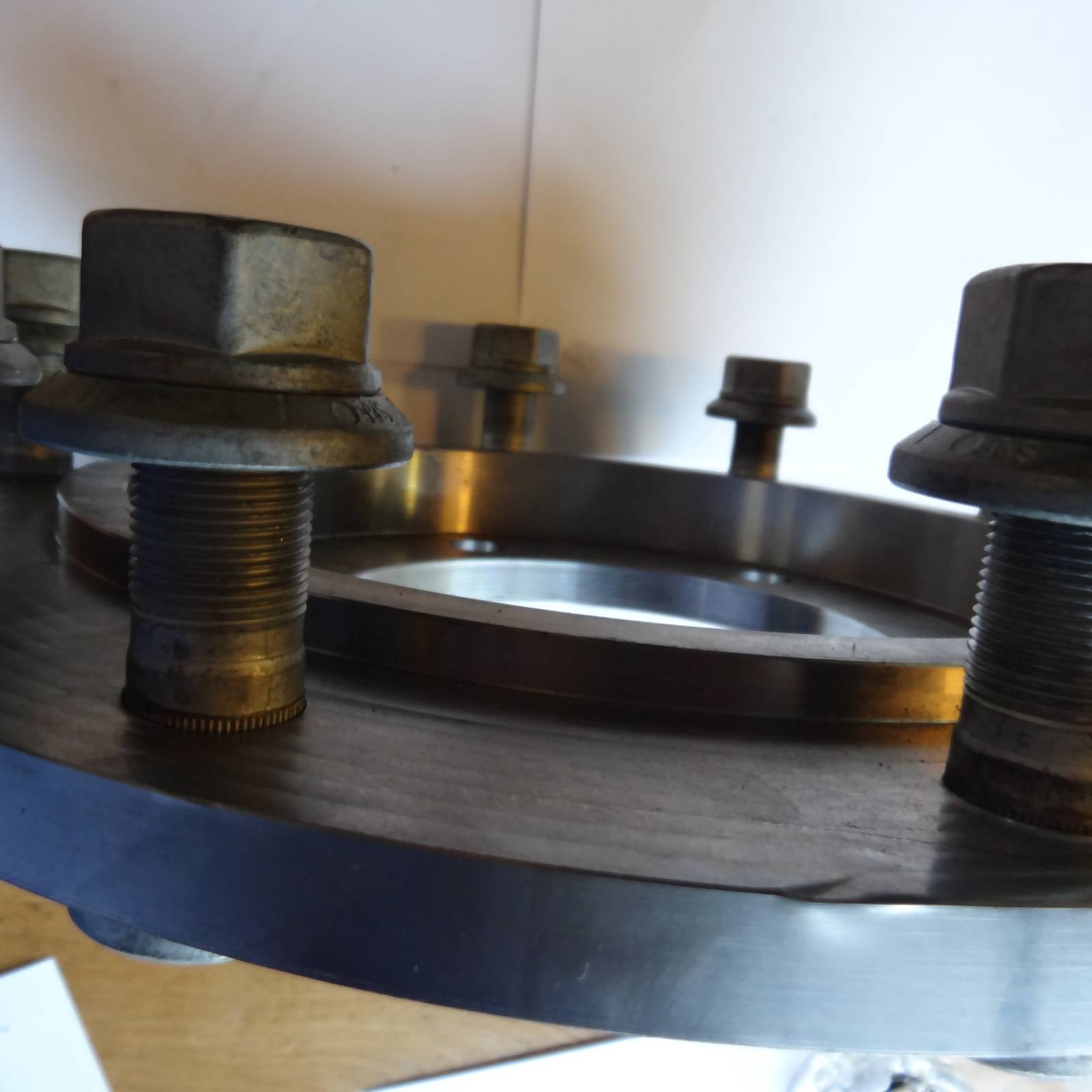 Adapter/Spacer for 10.00x20 and 11.00x20 from 10 to 6 studs