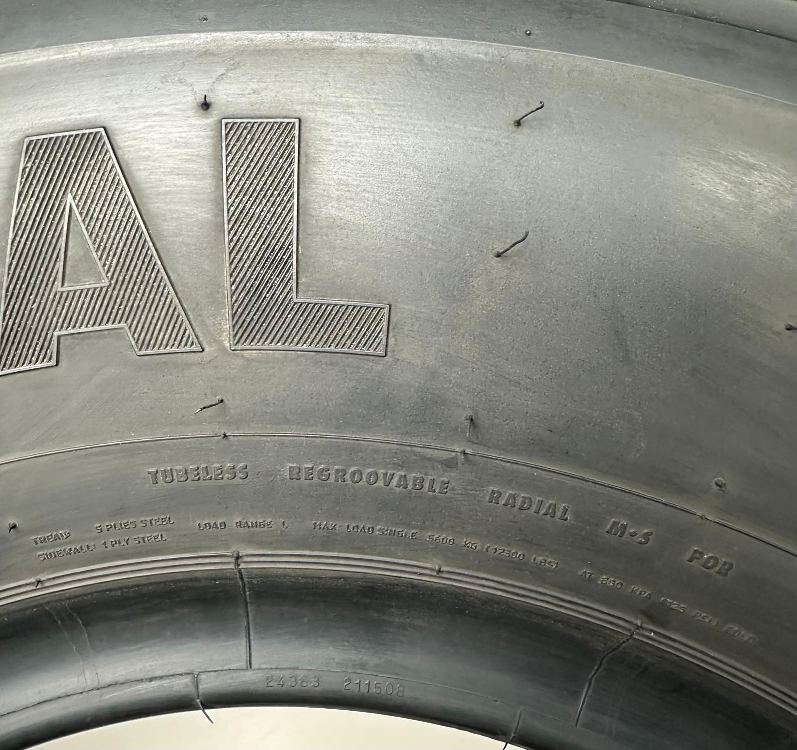 395/85R20 Continental HCS used
