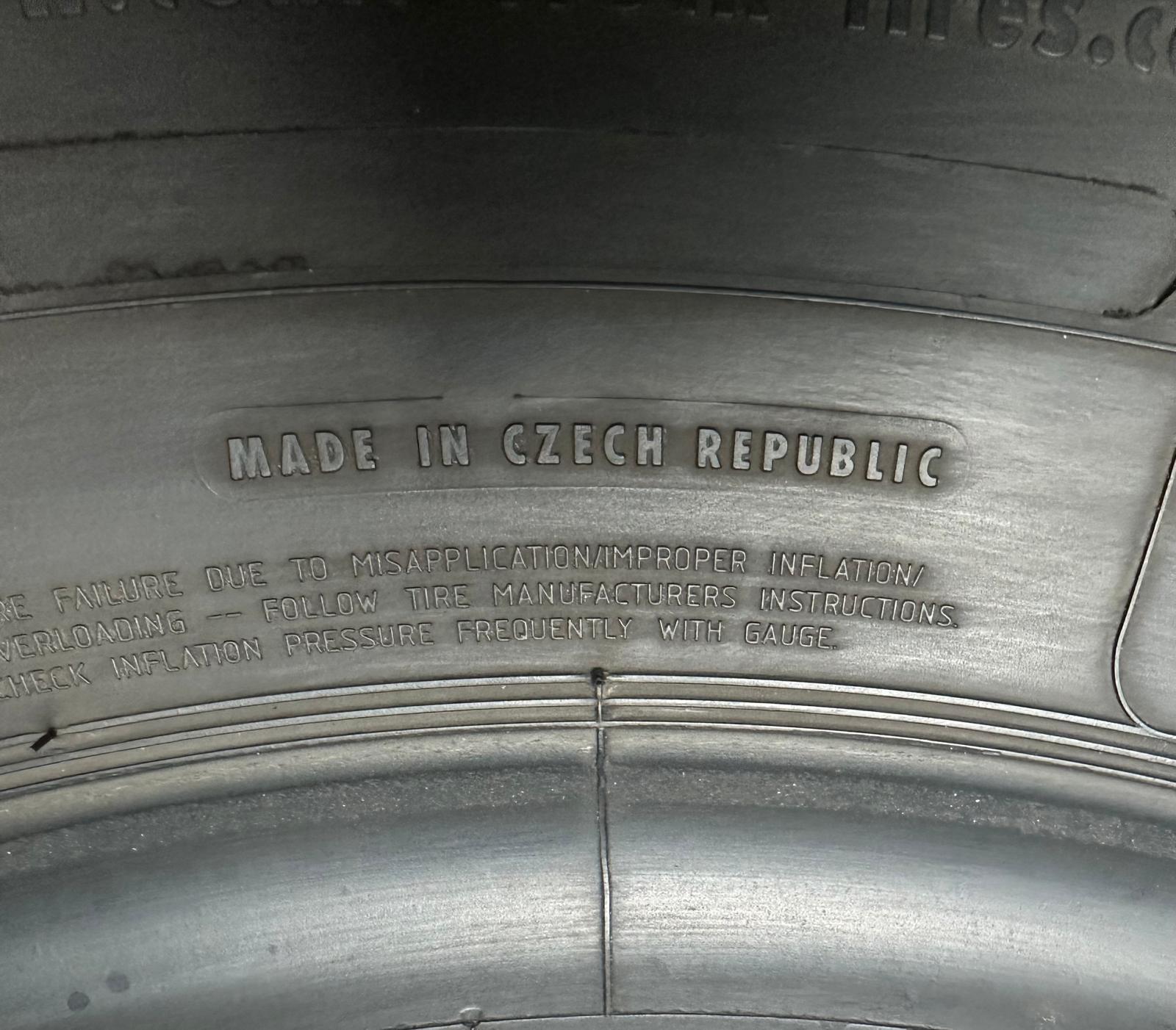 395/85R20 Continental HCS used