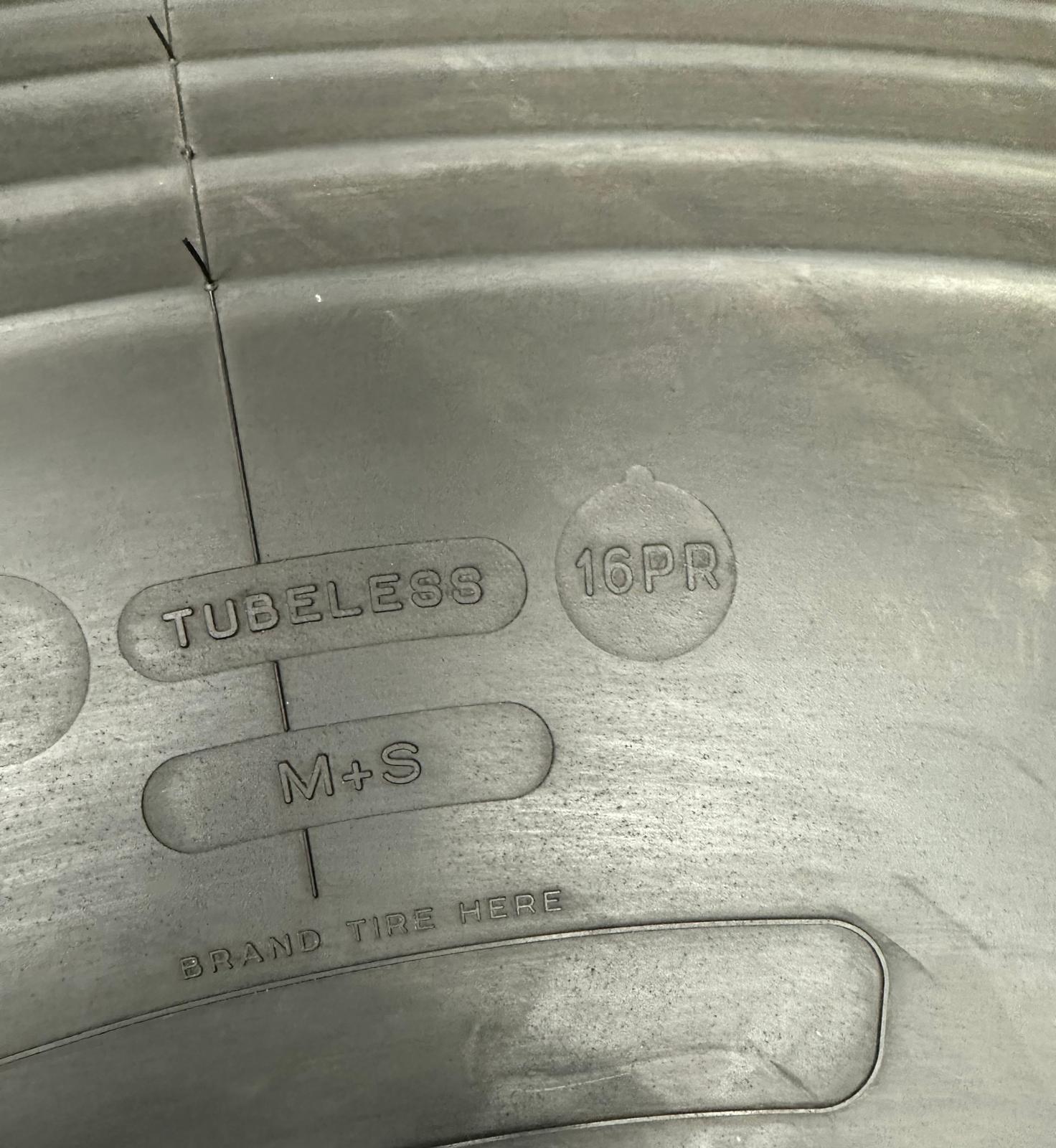 24R21 Michelin XZL used