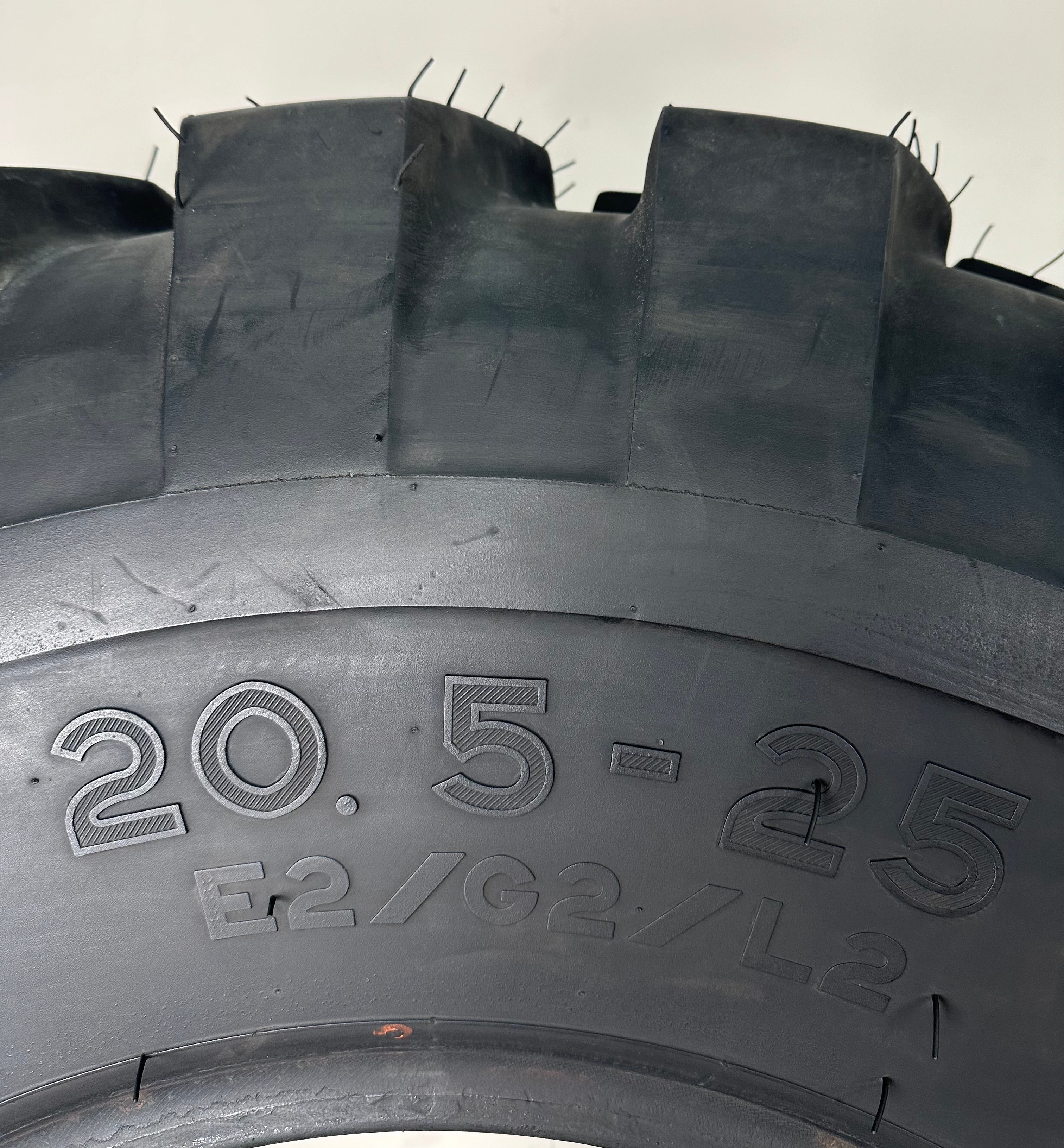 20.5-25 American Contractor S.T.A E2/G2/L2 New
