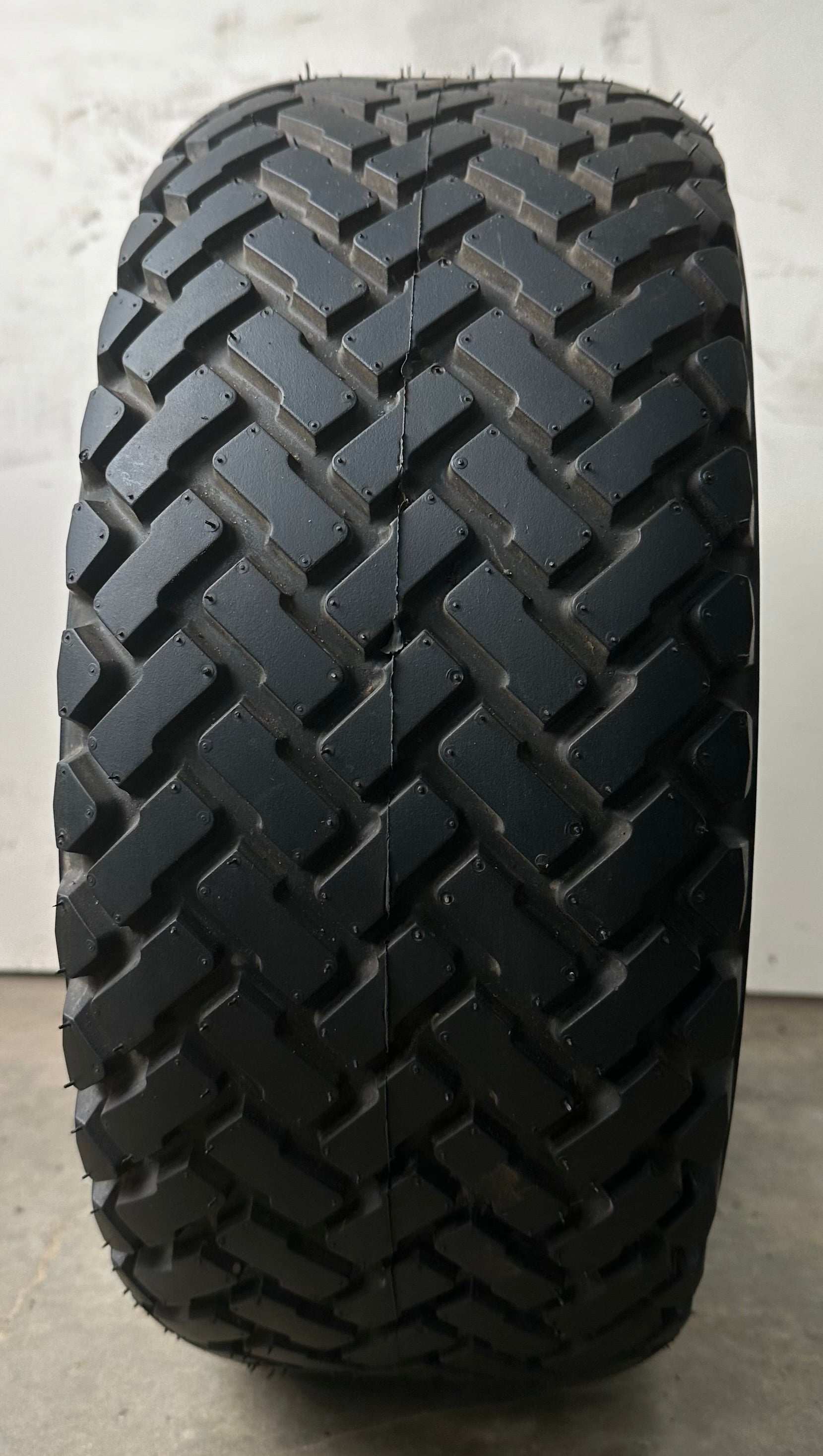 20x8.00-8 Trelleborg T539
