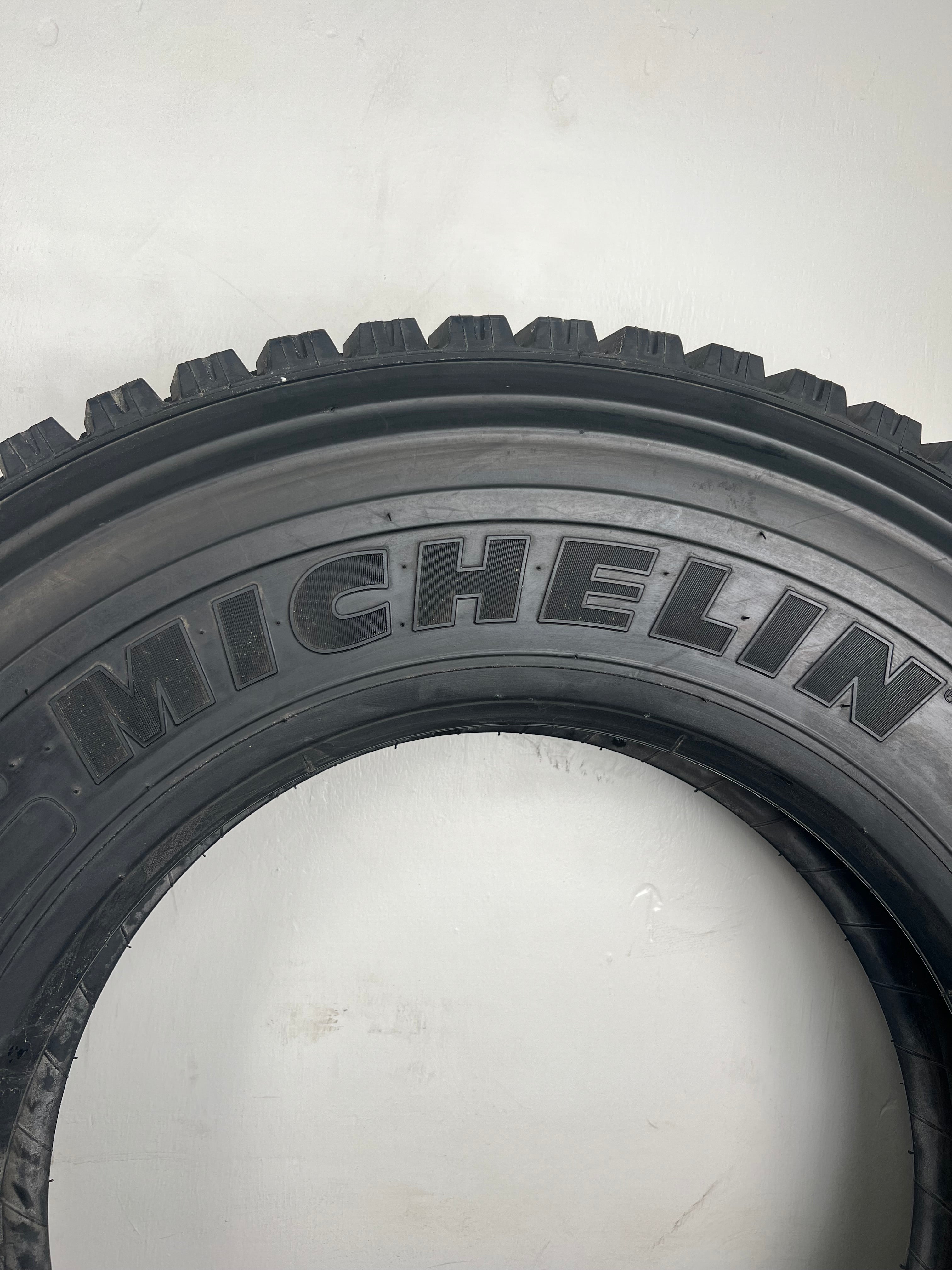 10R22.5 Michelin XDE M/S 141/139L G