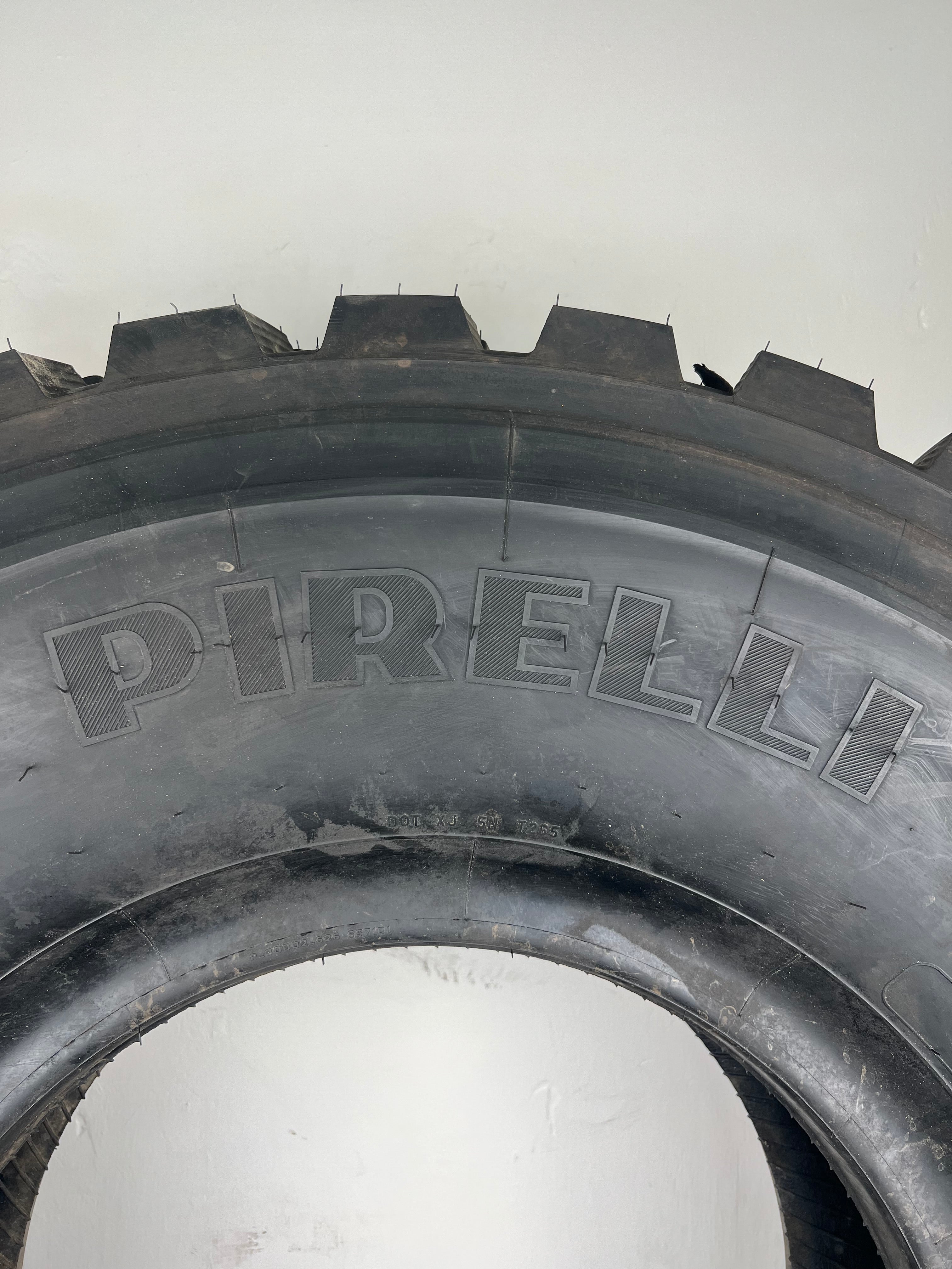 395/85R20 Pirelli Pista PS22 *NEW*
