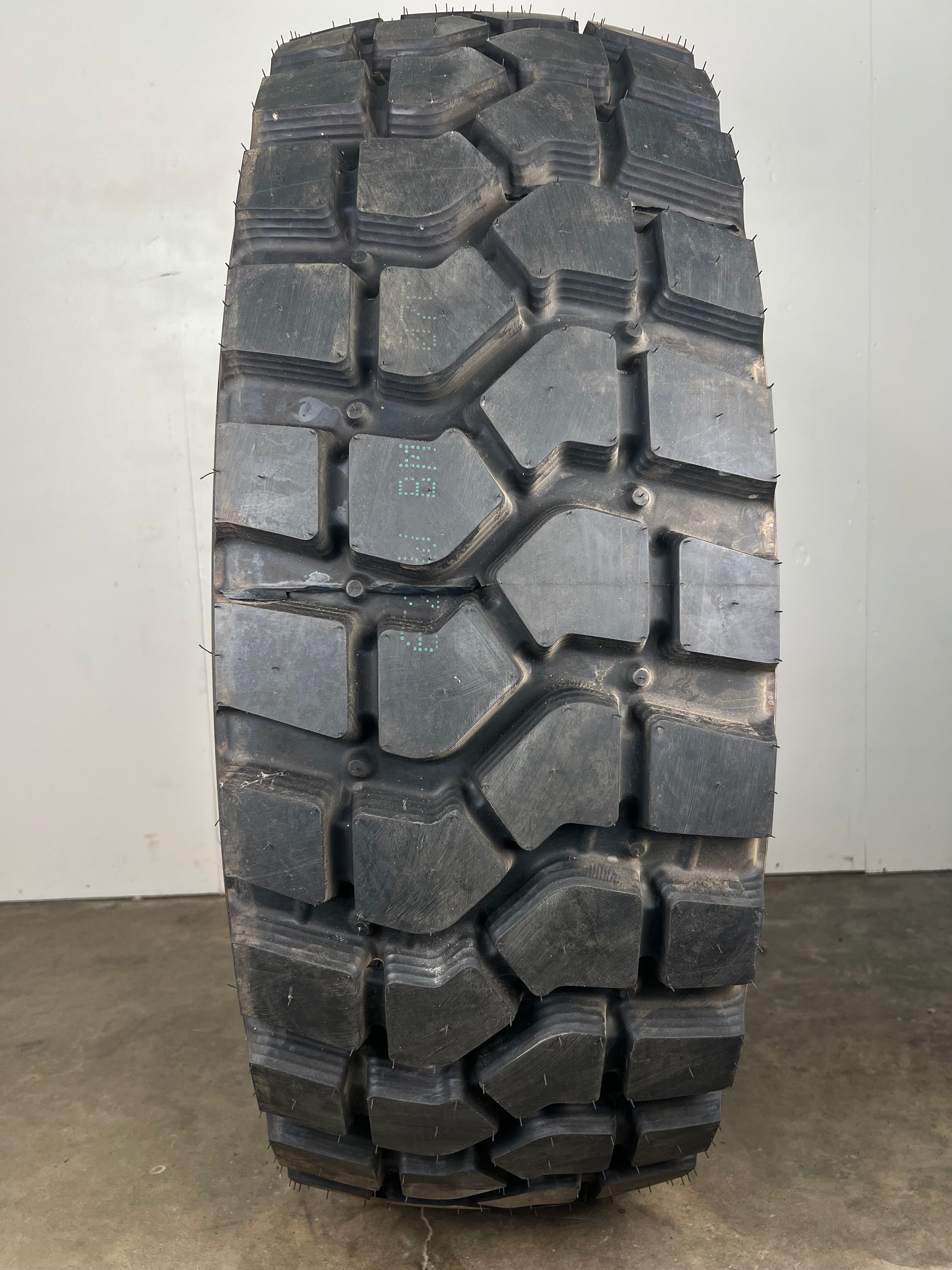 395/85R20 Pirelli Pista PS22 *NEW*