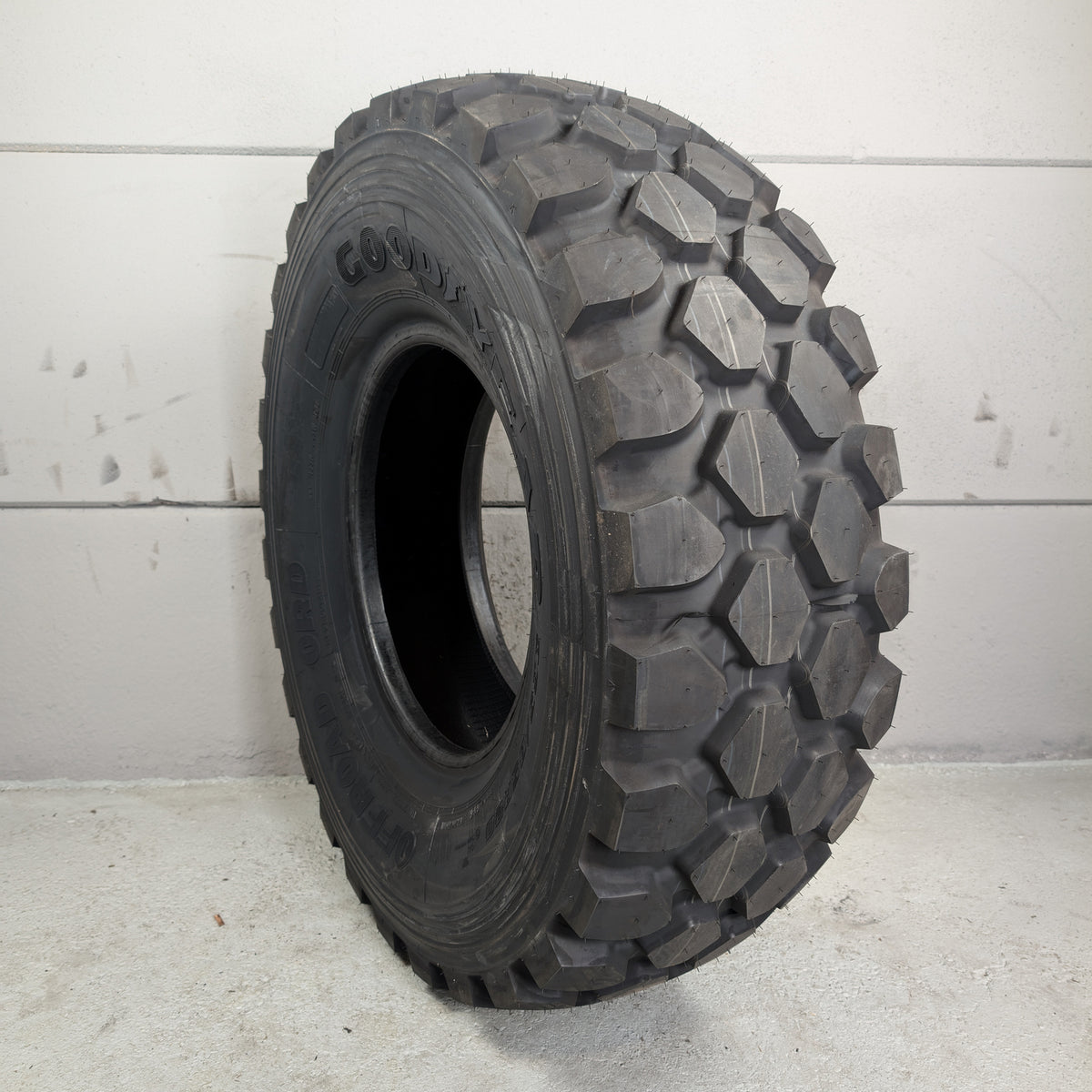 365/85R20 GoodYear Offroad ORD 164J NEW