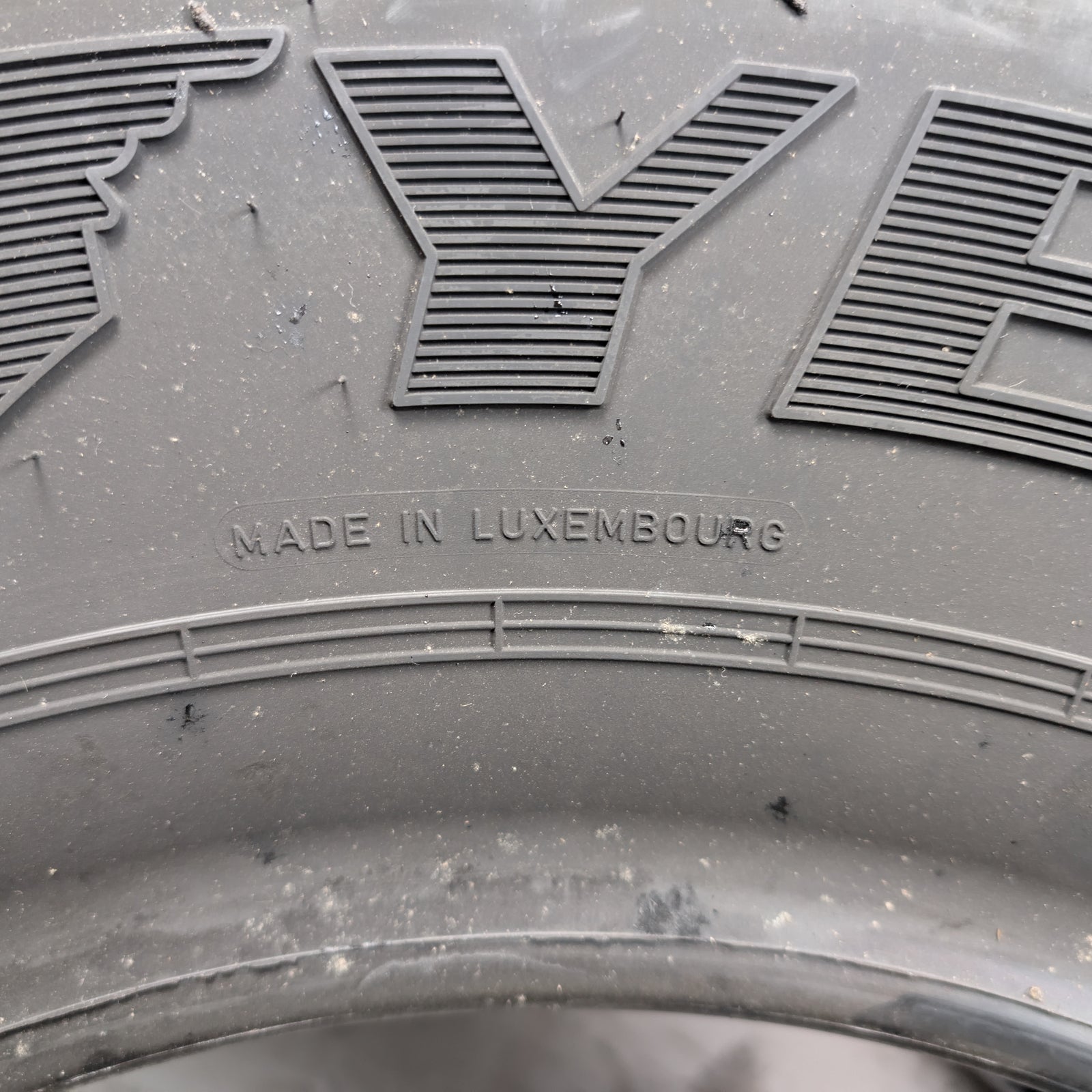 365/85R20 GoodYear Offroad ORD 164J NEW