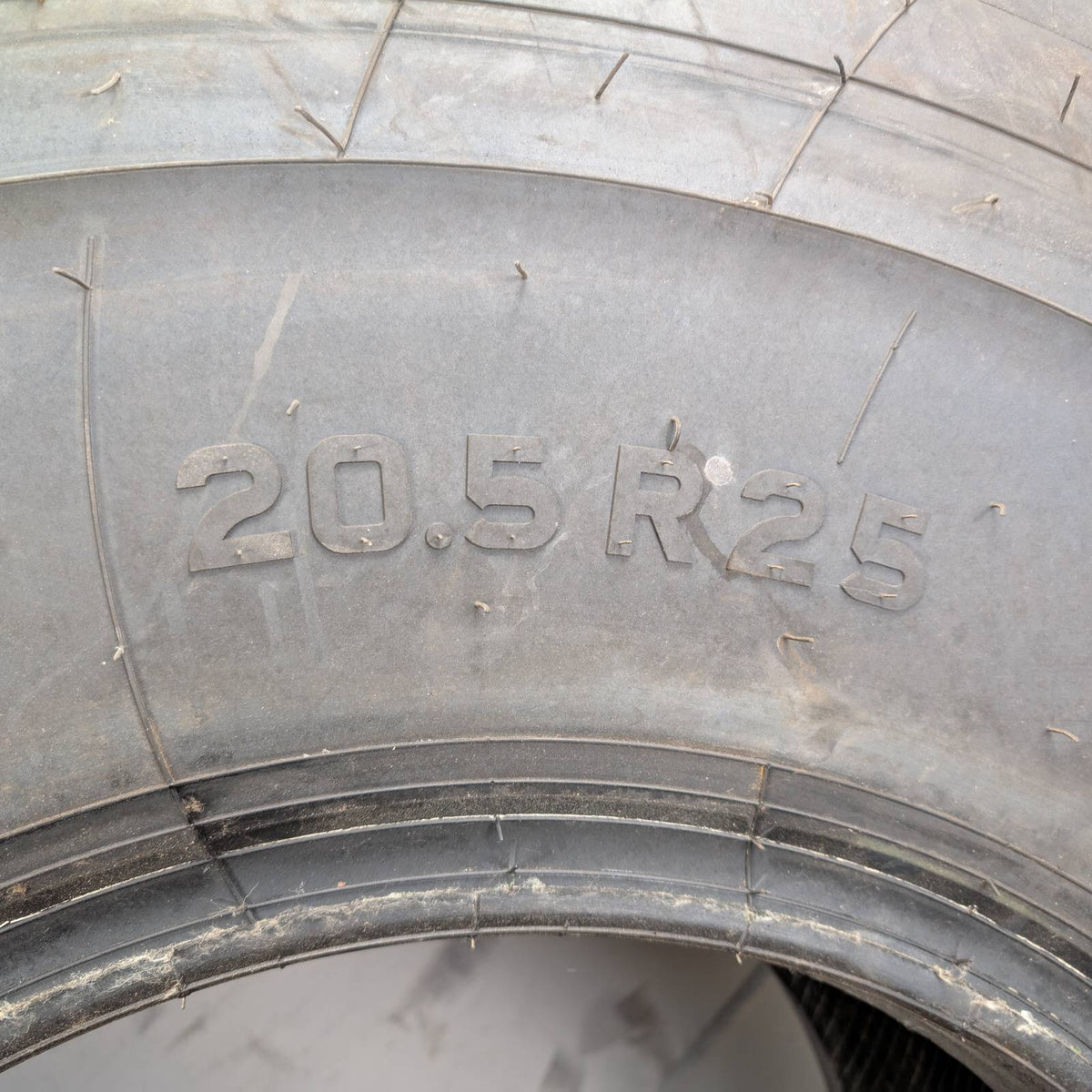 20.5R25 Titan MXL L-3 Take off 99%