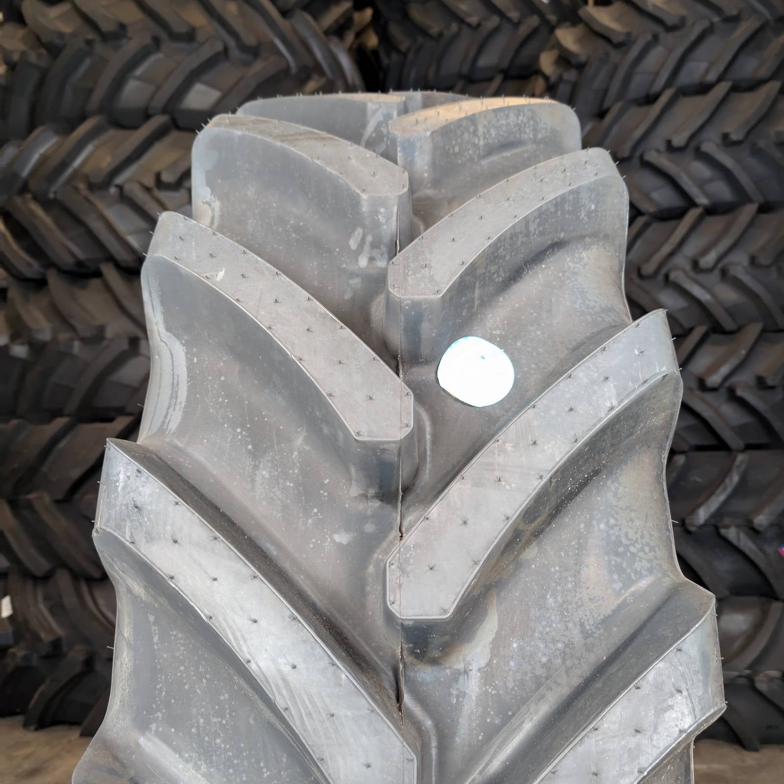520/70R38 Bridgestone VX-Tractor *NEW*