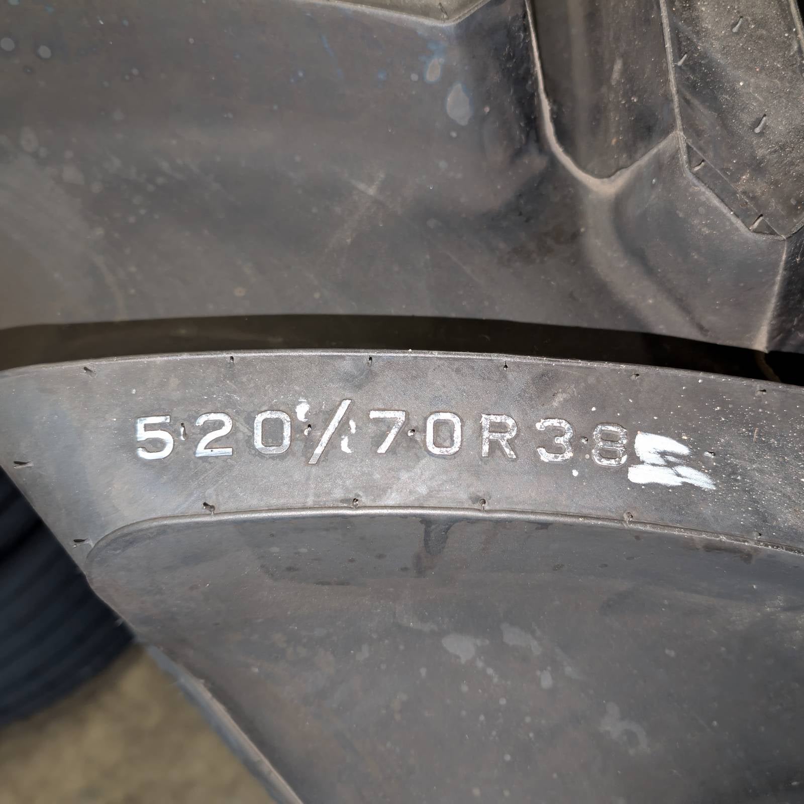 520/70R38 Bridgestone VX-Tractor *NEW*