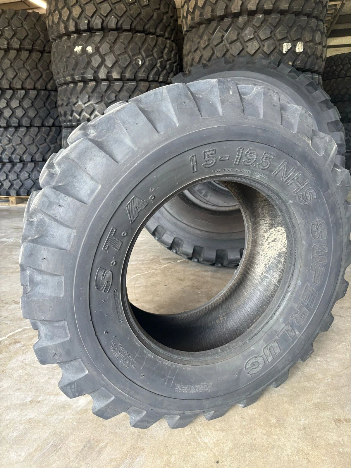 15-19.5 (385/65-19.5) S.T.A Superlug Used