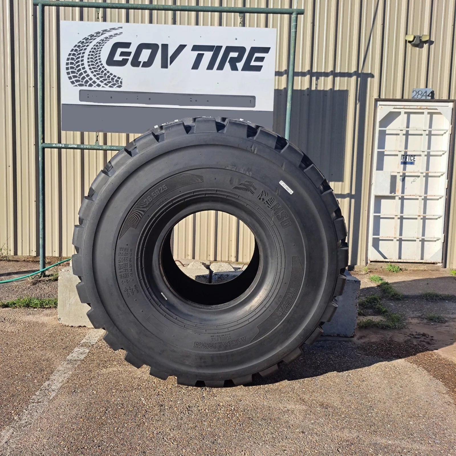 26.5R25 (26.5x25 26.5-25) 209/193A2 CAMSO WHL 553R TL