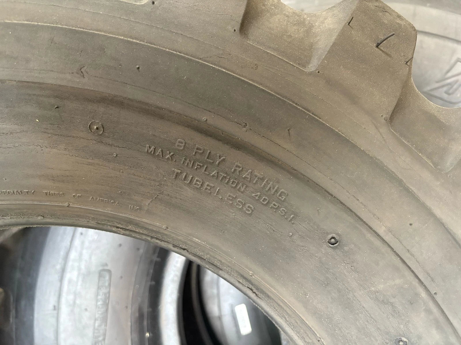 15-19.5 (385/65-19.5) S.T.A Superlug Used