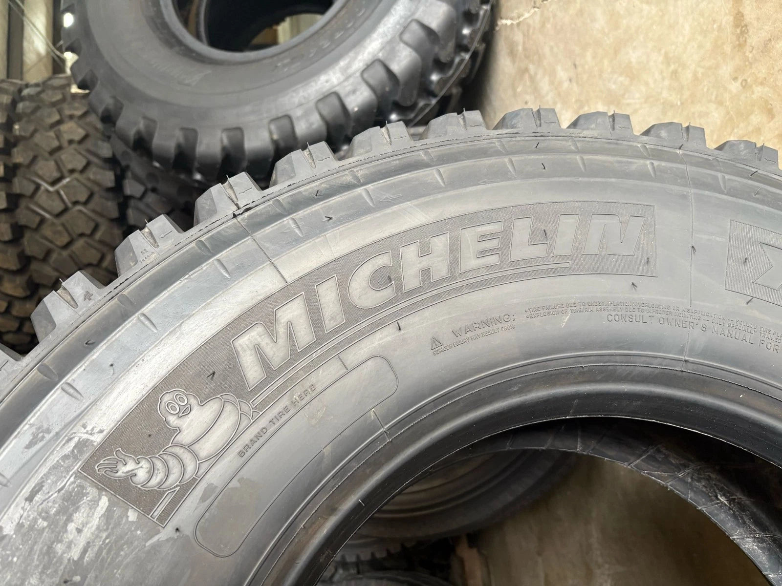 315/80R22.5 Tire Michelin X Works XDY 156/150K TL