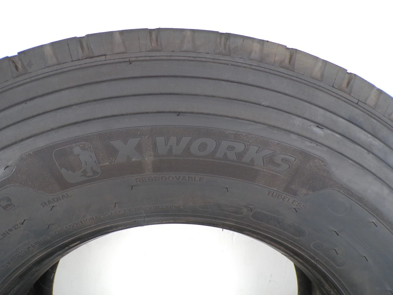 315/80R22.5 Michelin X Works Z Used