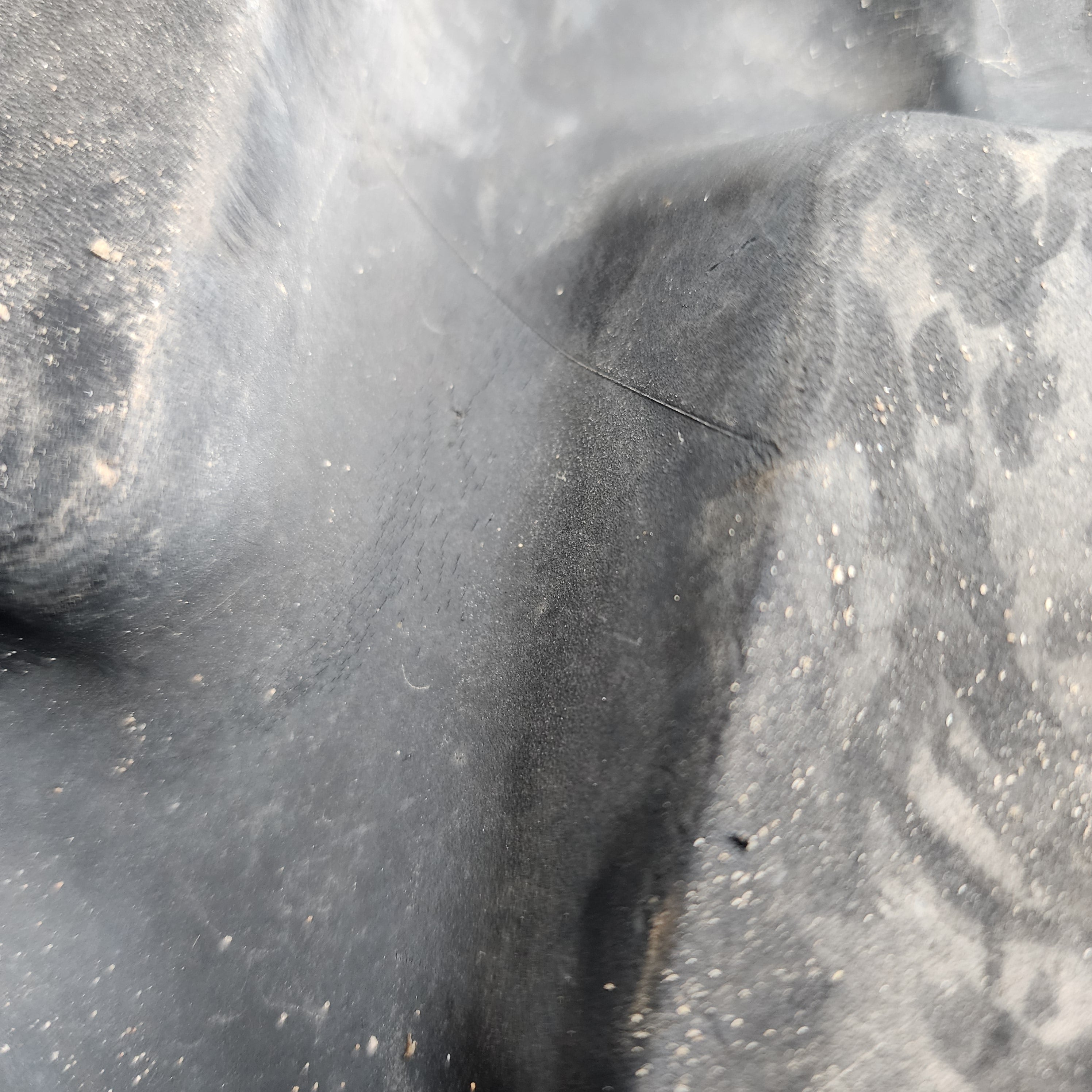 Used 14.00R20 Michelin XZL+   minor oxidation between the treads