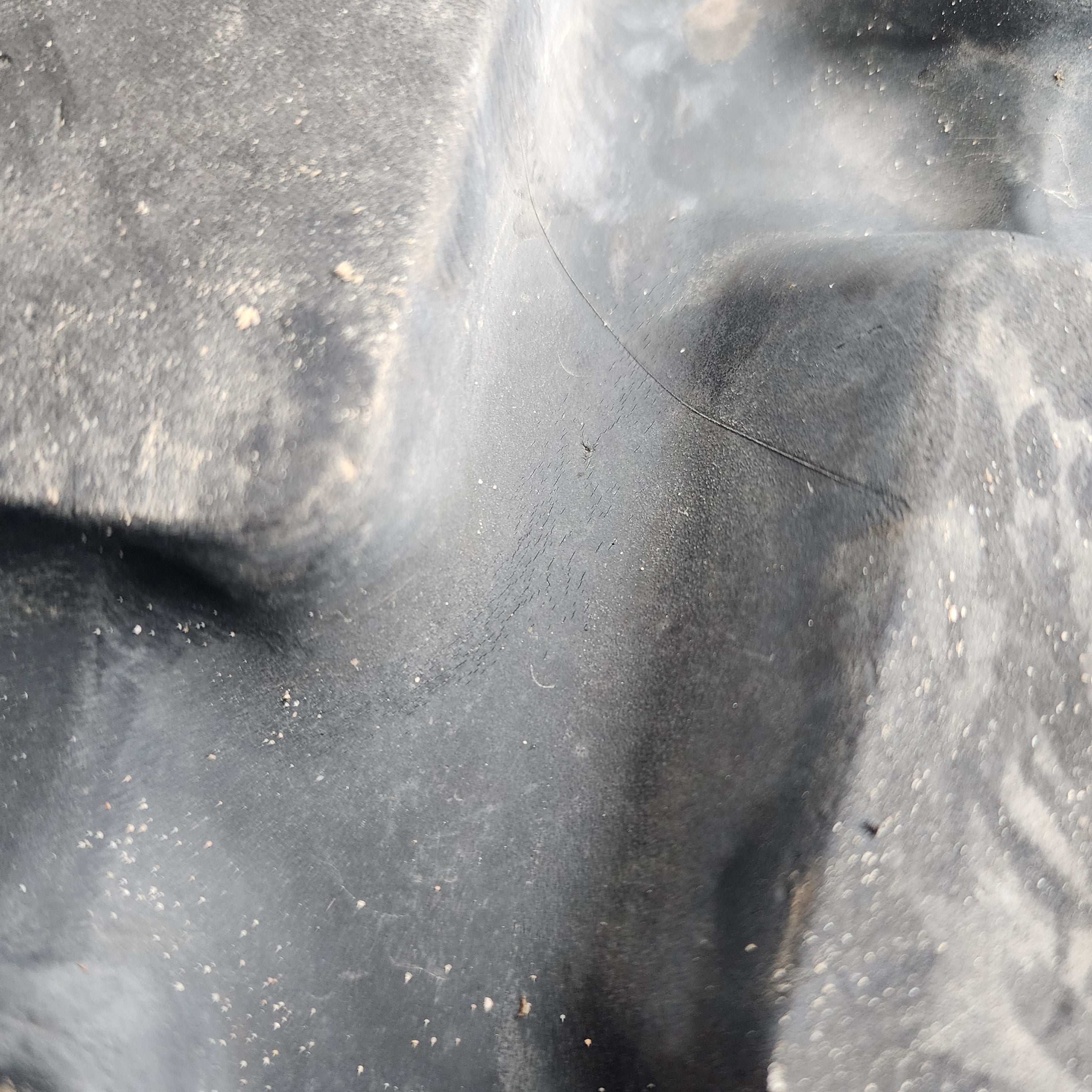 Used 14.00R20 Michelin XZL+   minor oxidation between the treads