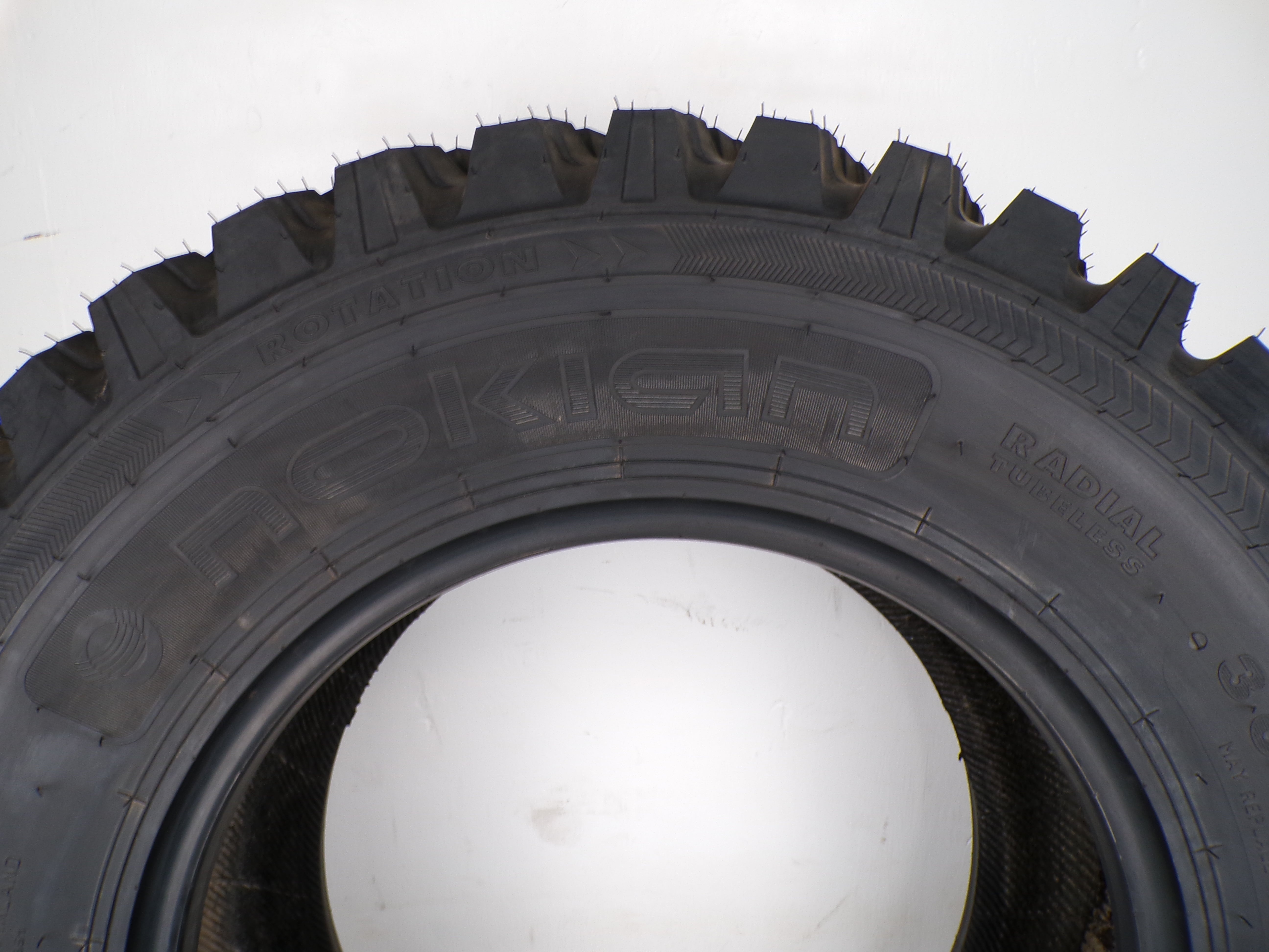 360/80R24 143A8/138D Nokian TRI 2 TL NEW