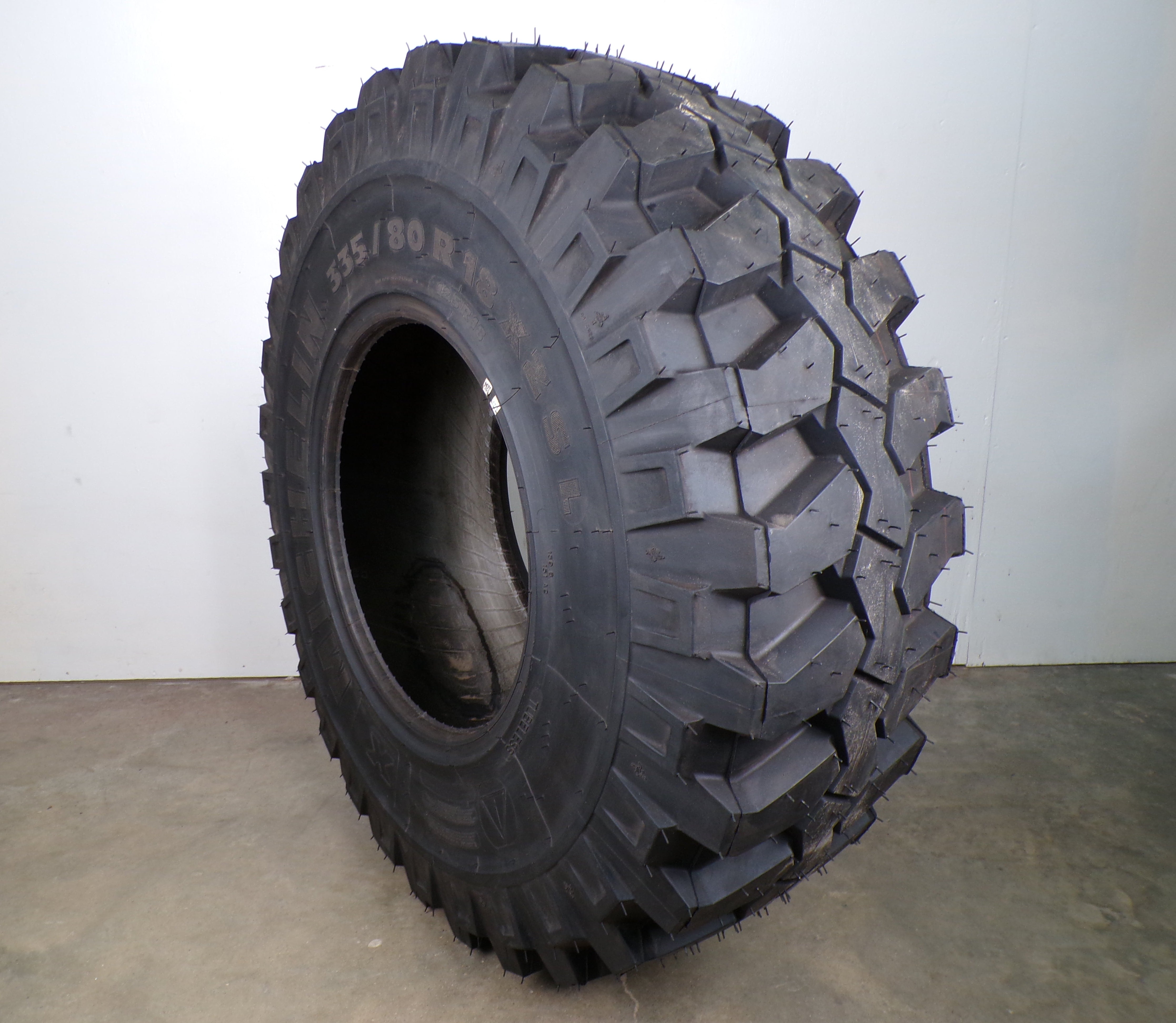 335/80R18 (12.5R18) Michelin X XZSL New